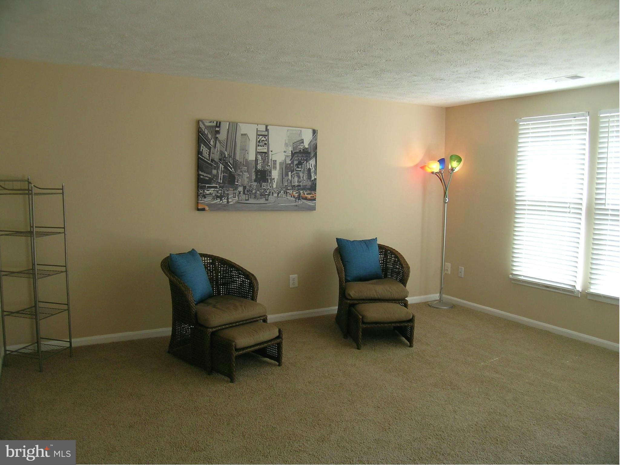 GEORGETOWN PRK/GREENWOOD - Residential