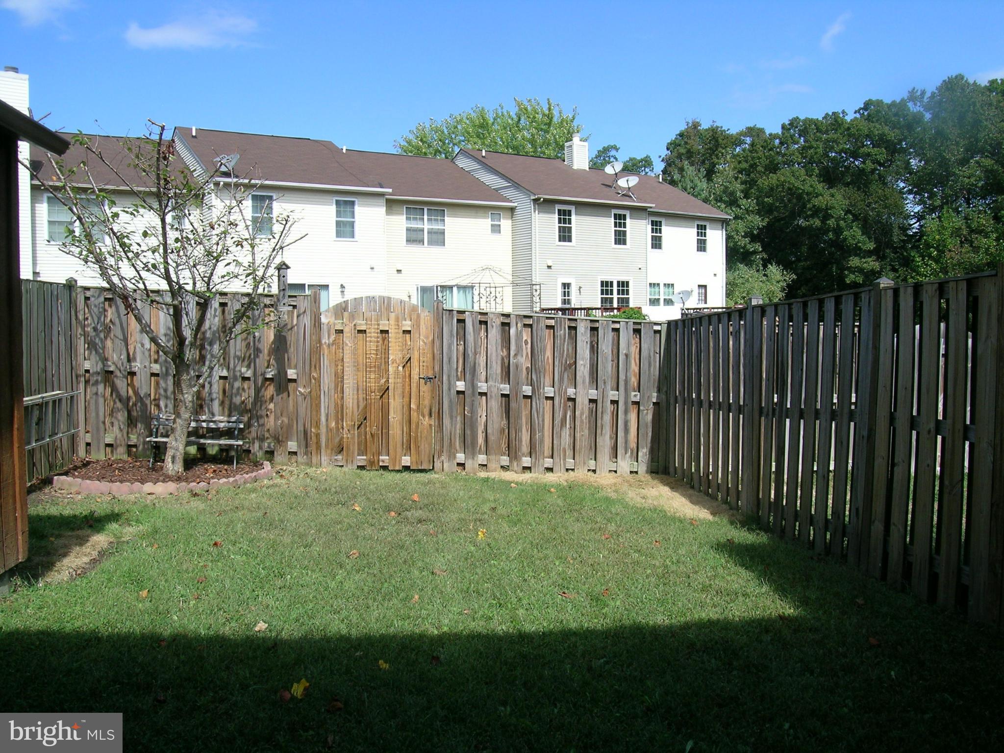 GEORGETOWN PRK/GREENWOOD - Residential