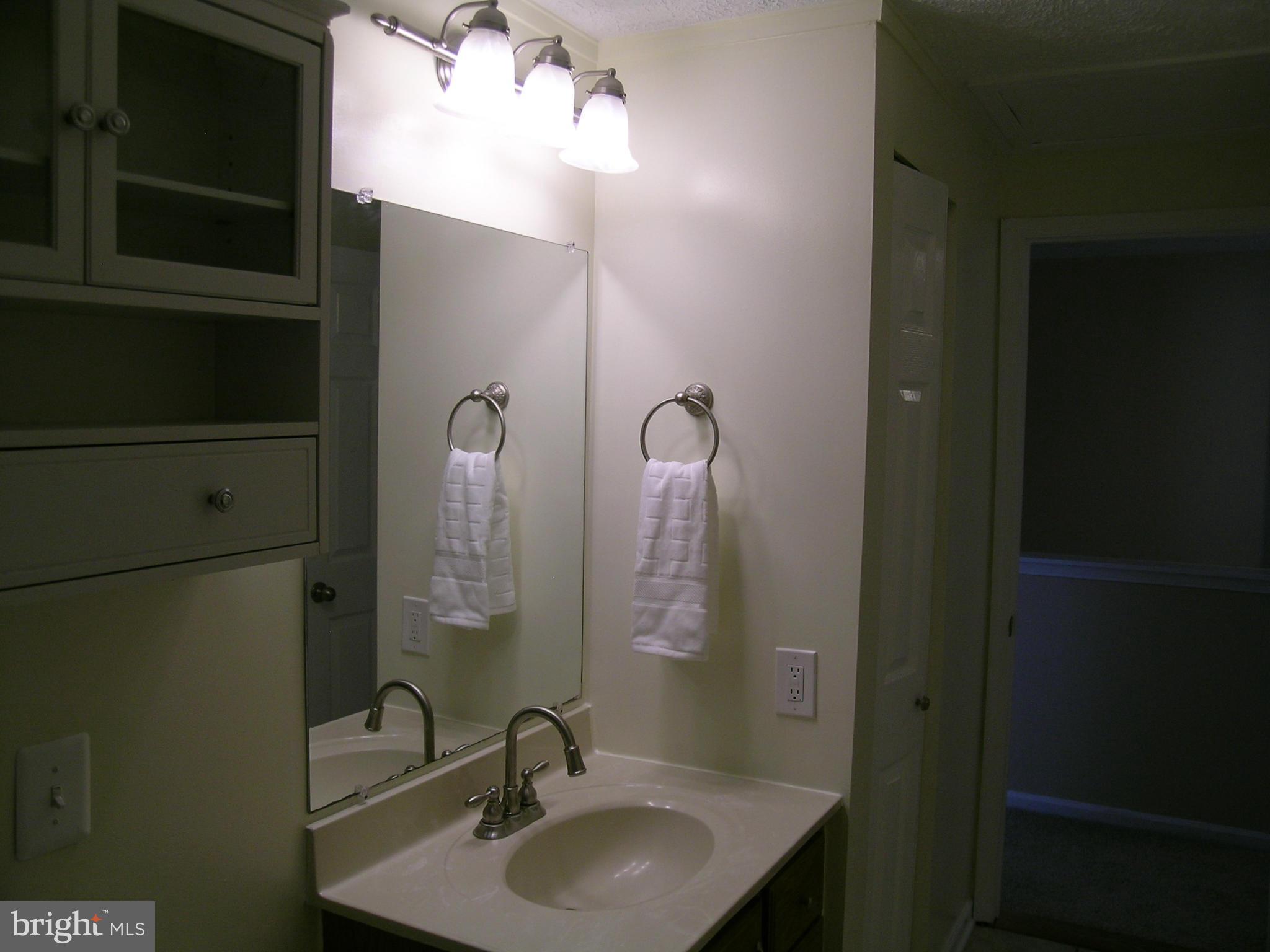 GEORGETOWN PRK/GREENWOOD - Residential