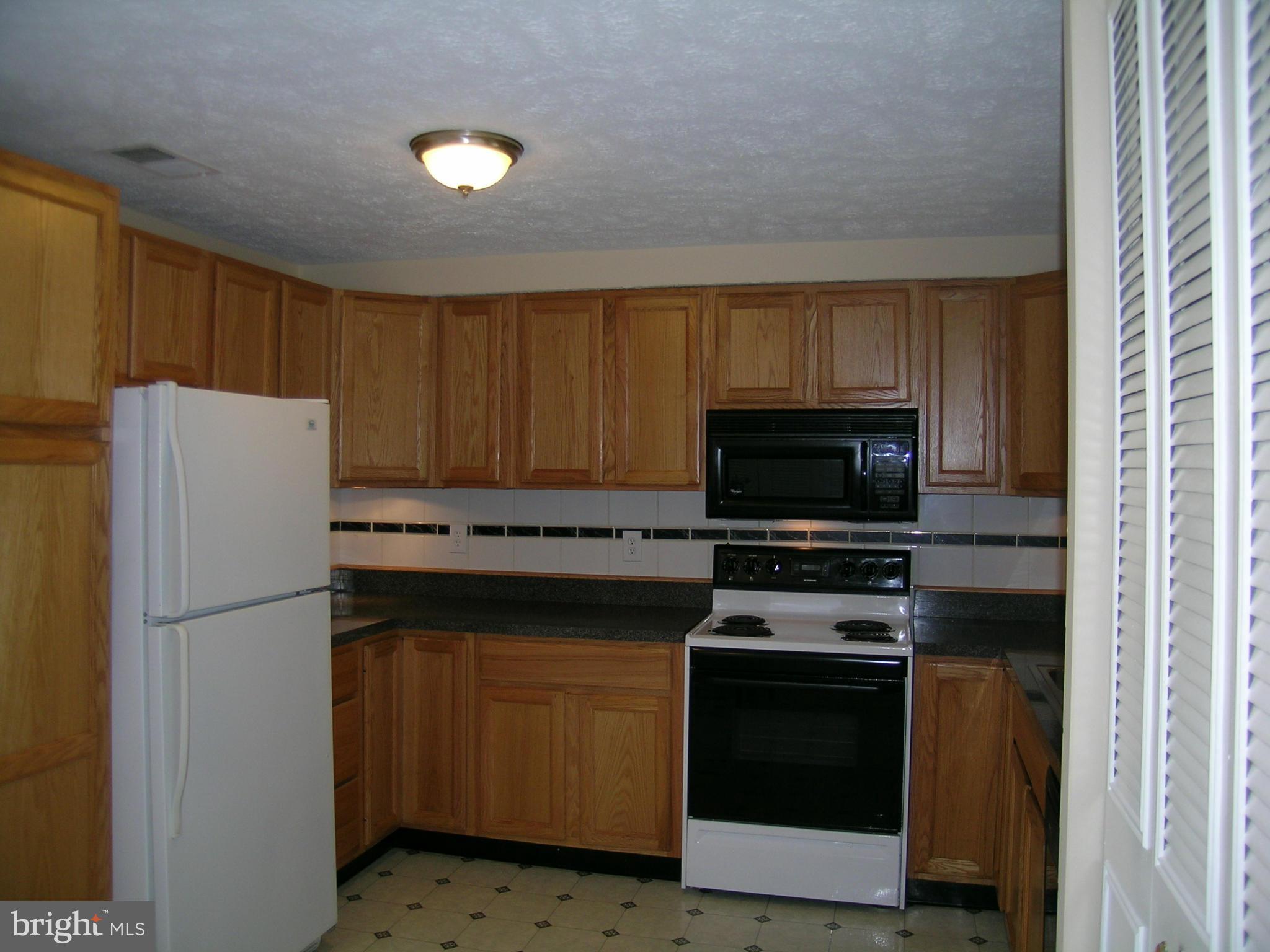 GEORGETOWN PRK/GREENWOOD - Residential