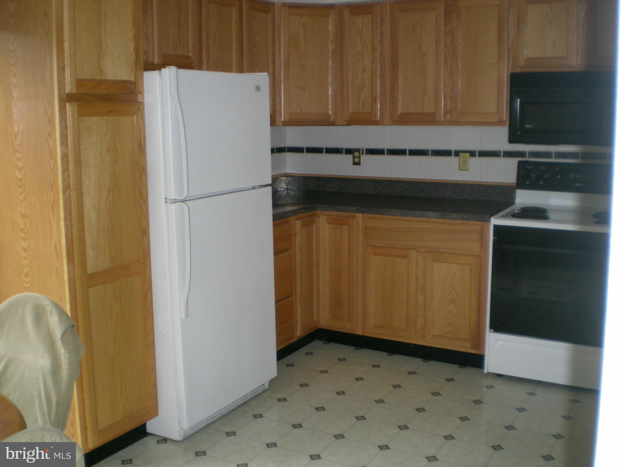 GEORGETOWN PRK/GREENWOOD - Residential