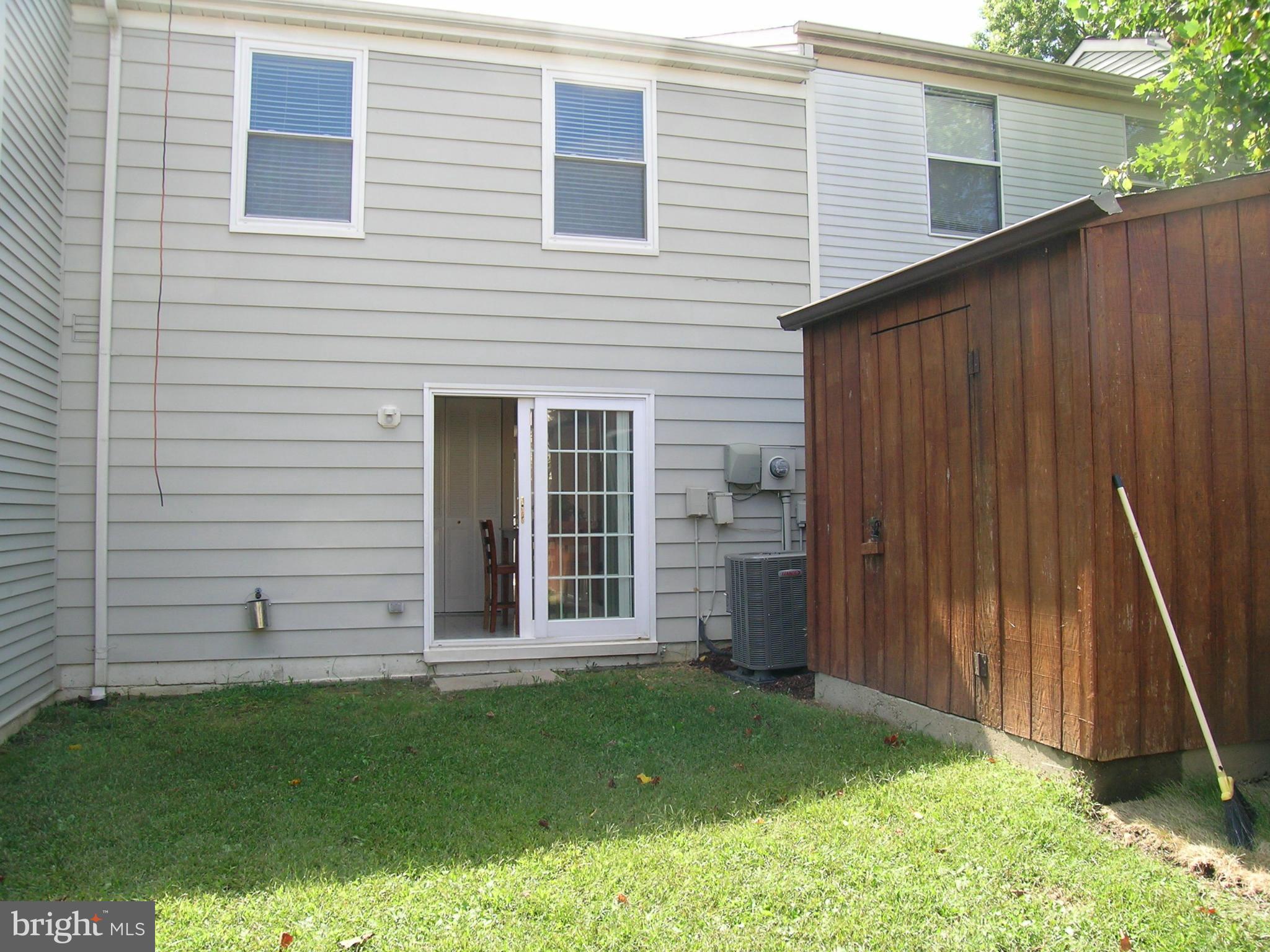 GEORGETOWN PRK/GREENWOOD - Residential