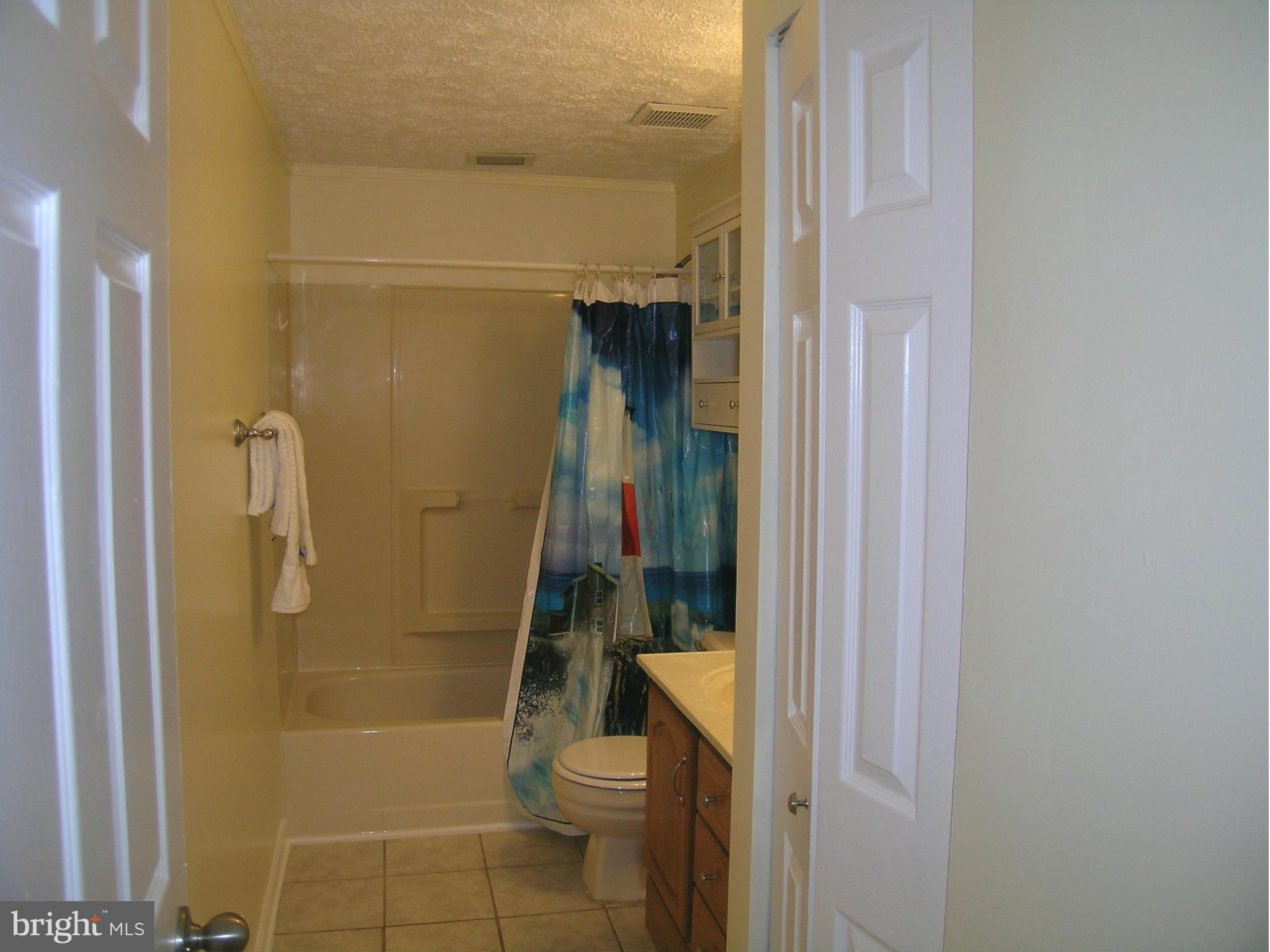 GEORGETOWN PRK/GREENWOOD - Residential