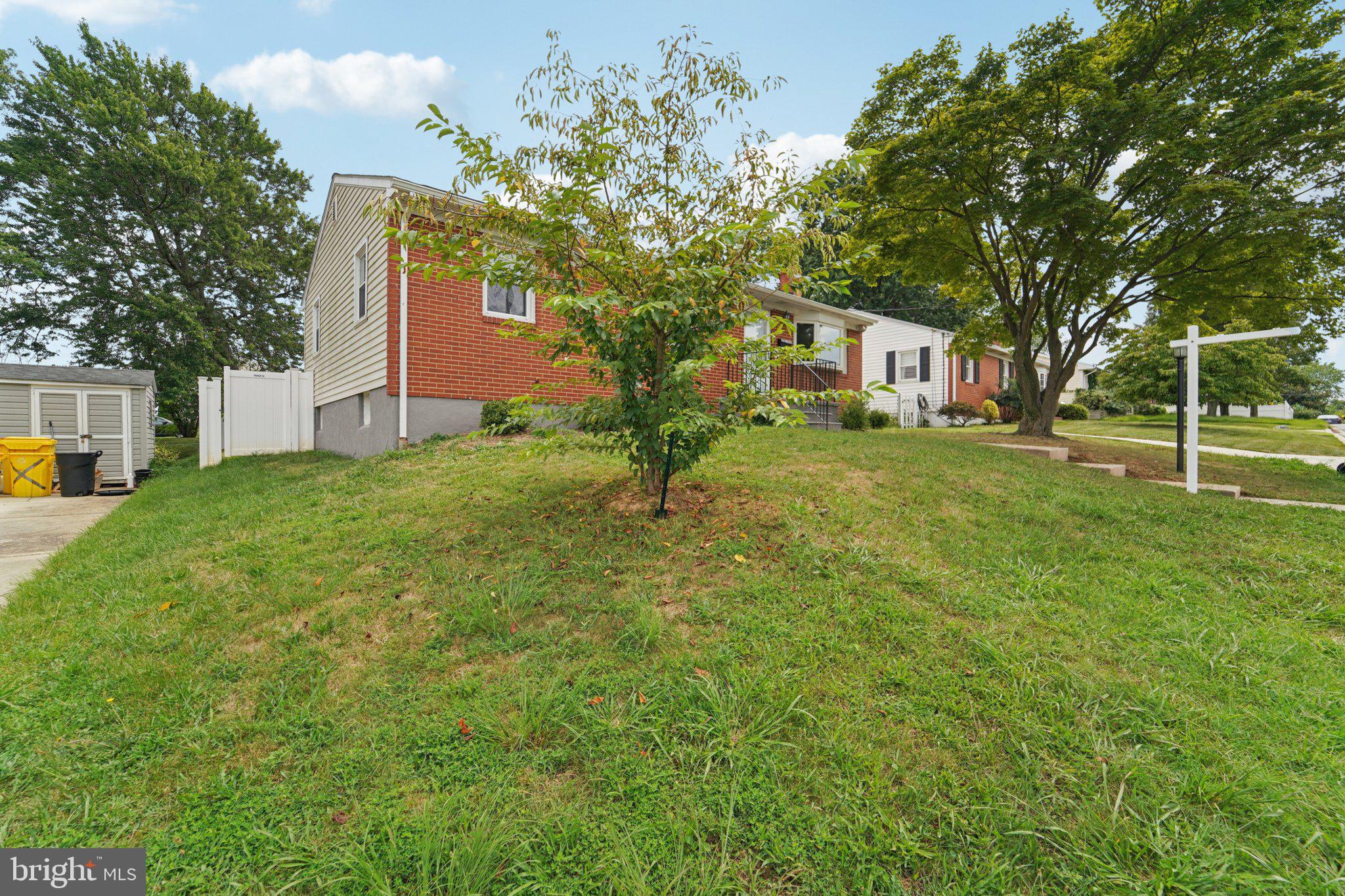 9 EMERSON AVENUE