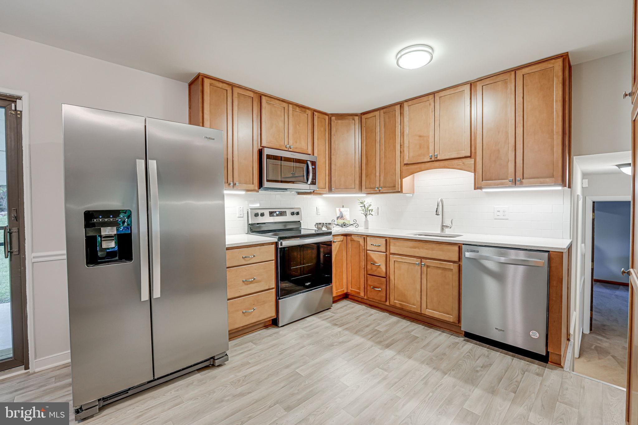 STONEYBROOKE - Residential