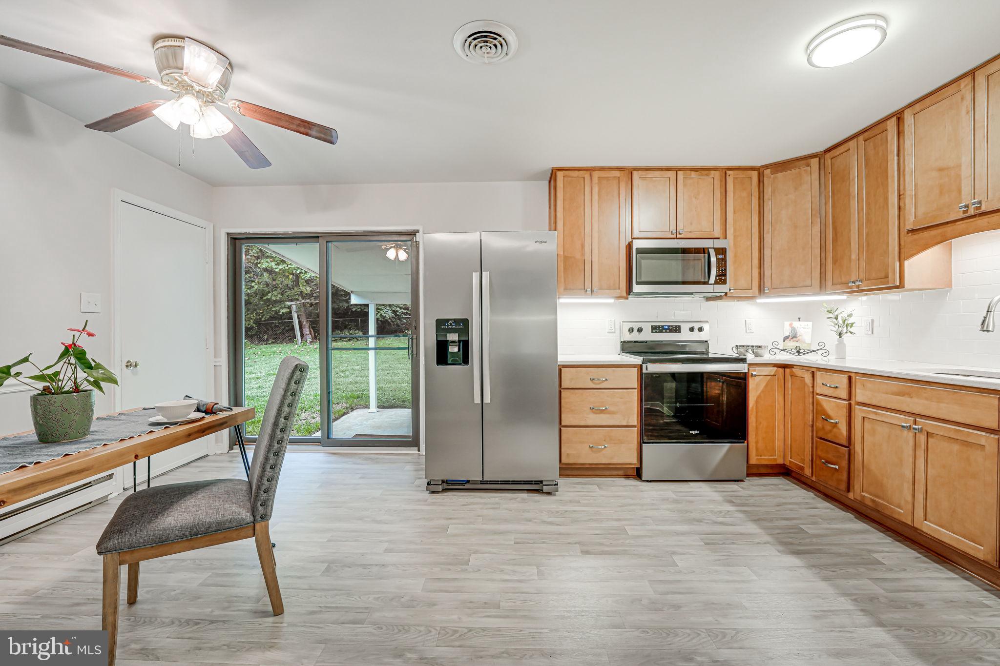 STONEYBROOKE - Residential