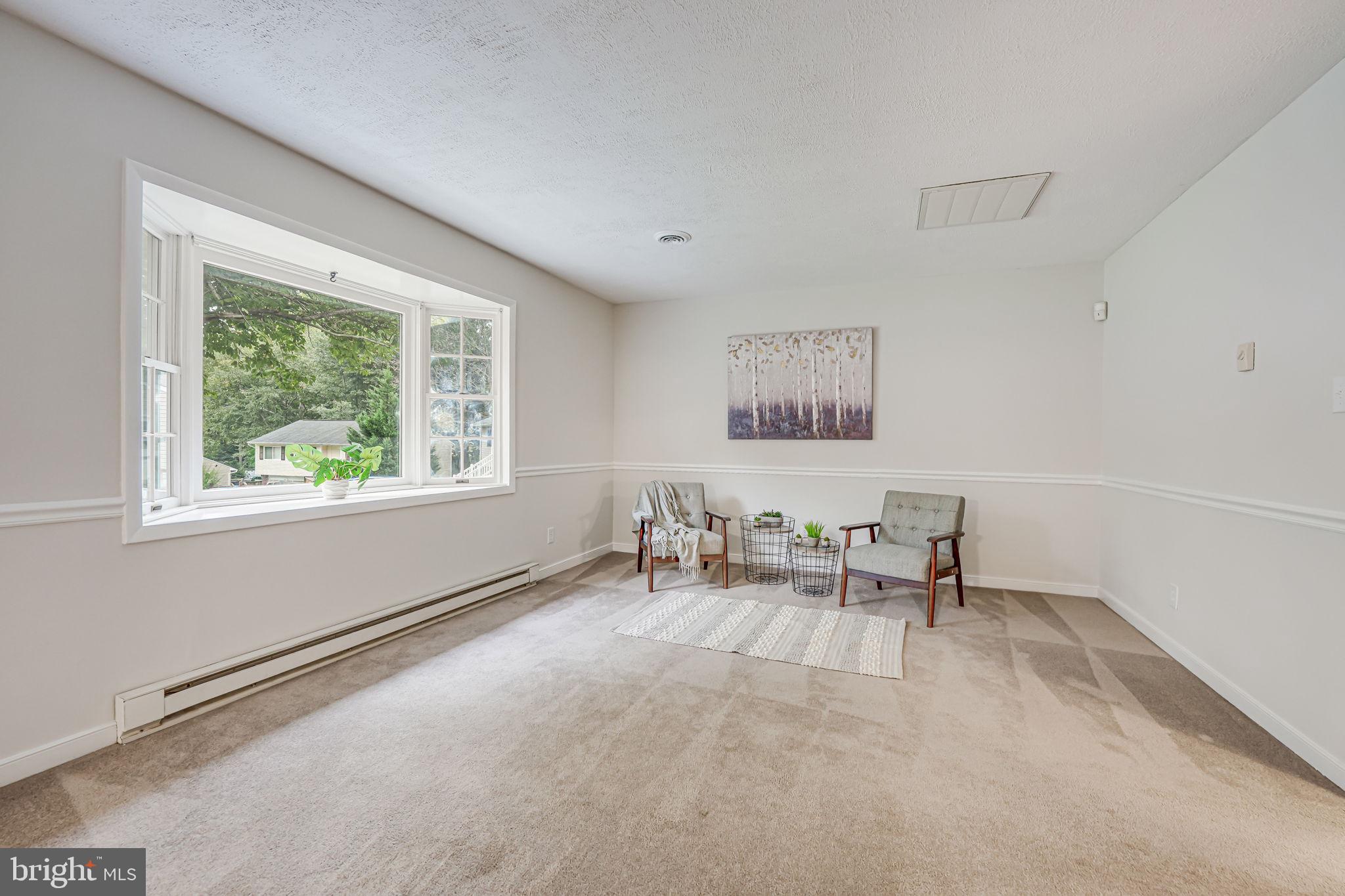 STONEYBROOKE - Residential