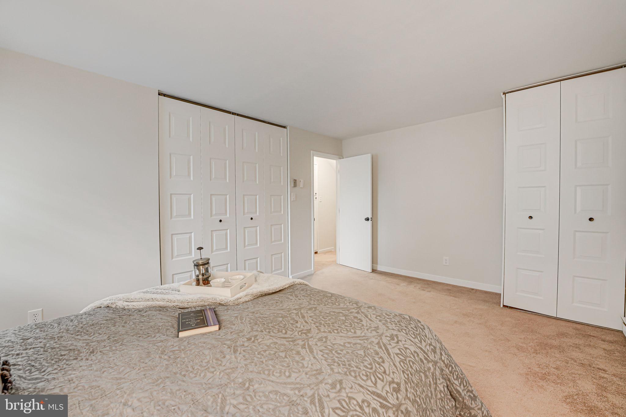 STONEYBROOKE - Residential