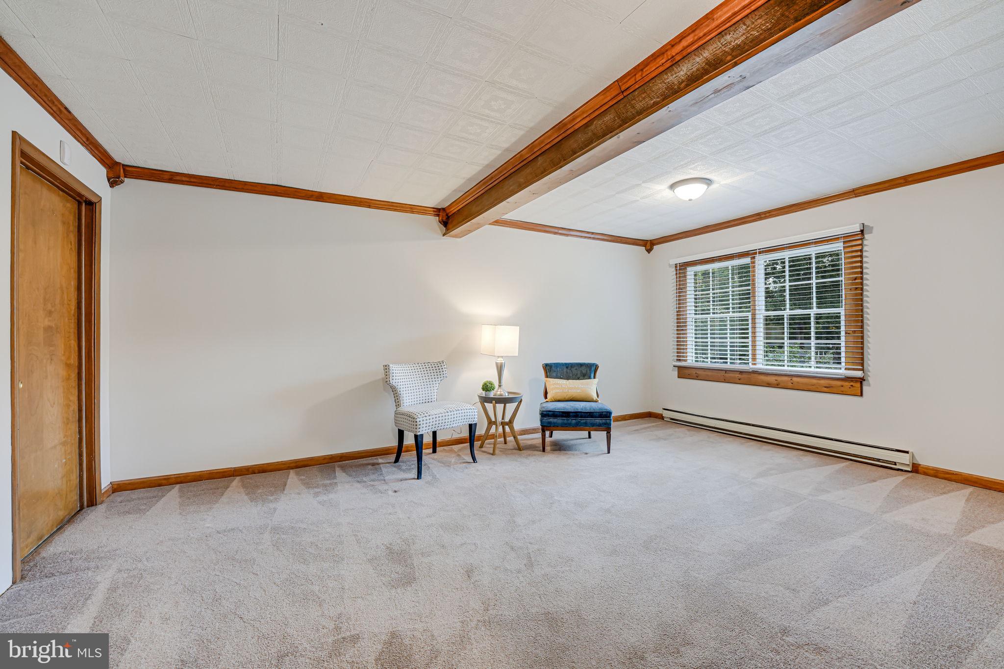 STONEYBROOKE - Residential