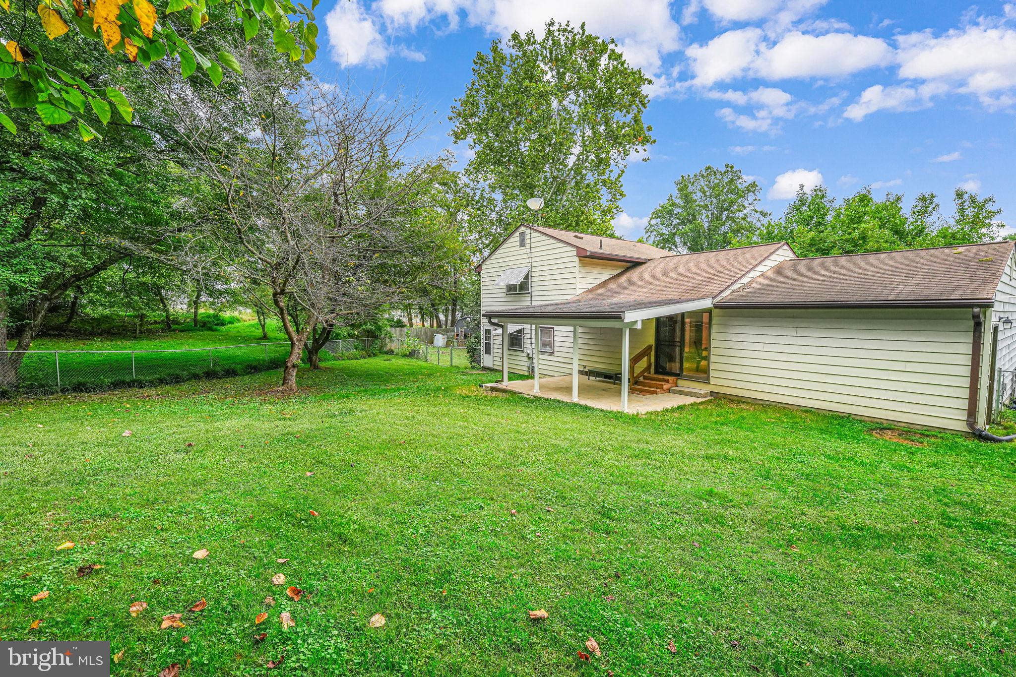 STONEYBROOKE - Residential