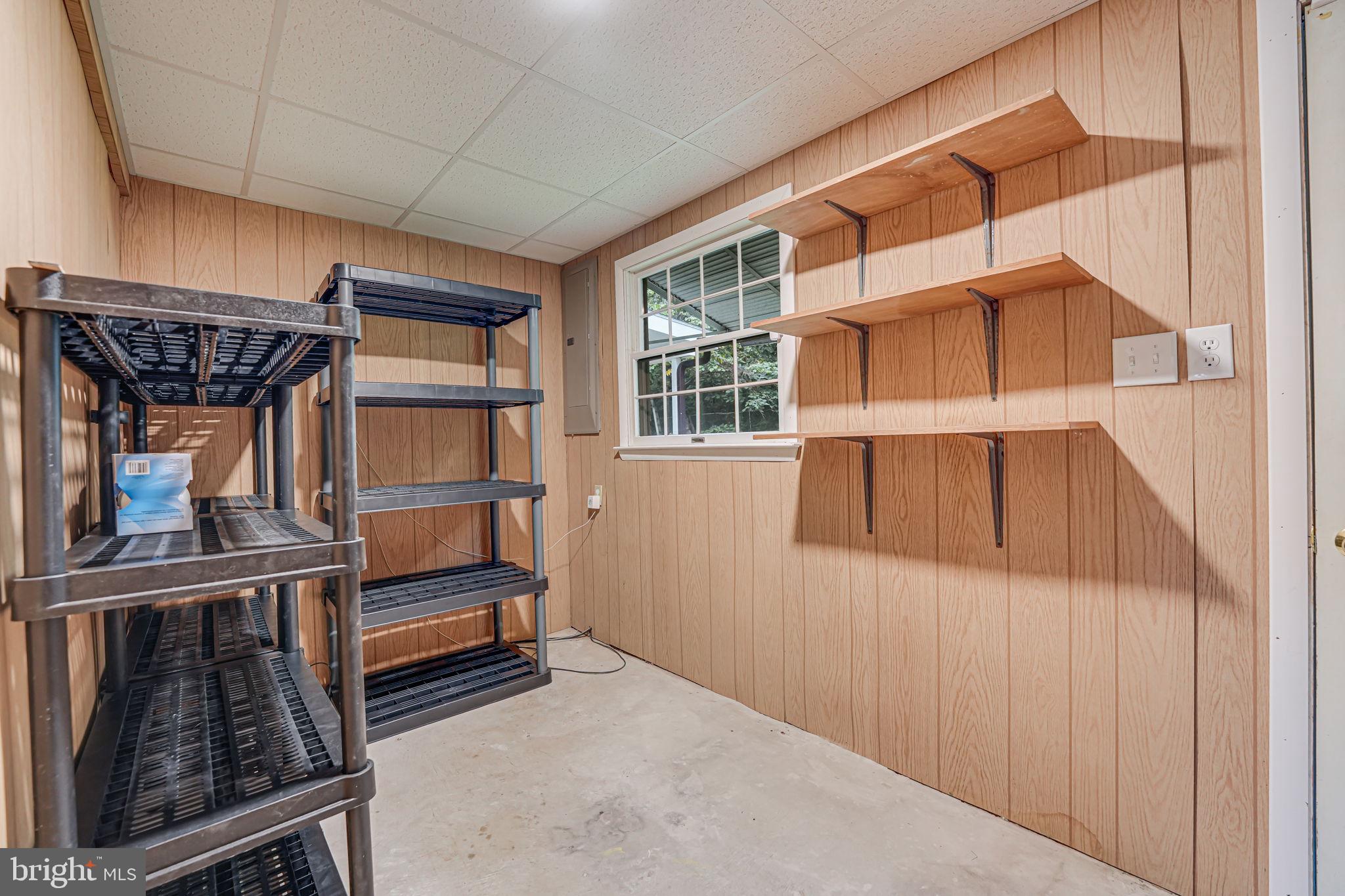 STONEYBROOKE - Residential