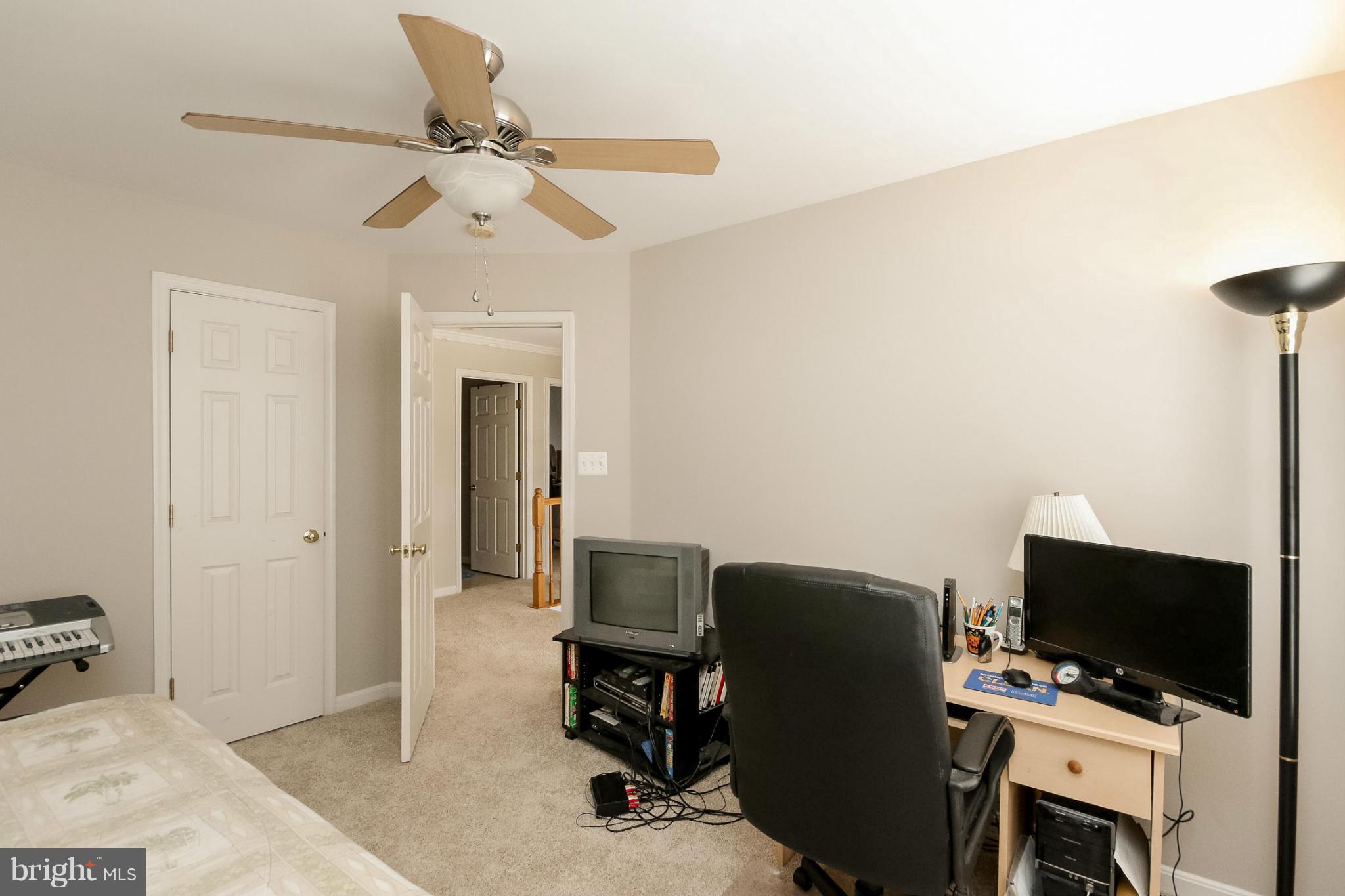 YOUNG ESTATE - Residential