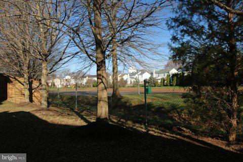 YOUNG ESTATE - Residential