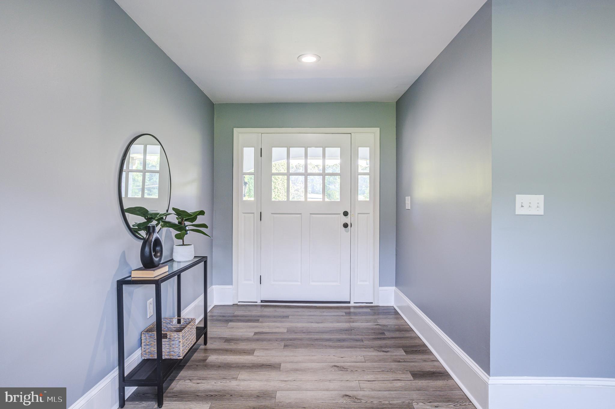 LAYTONSVILLE OUTSIDE - Residential