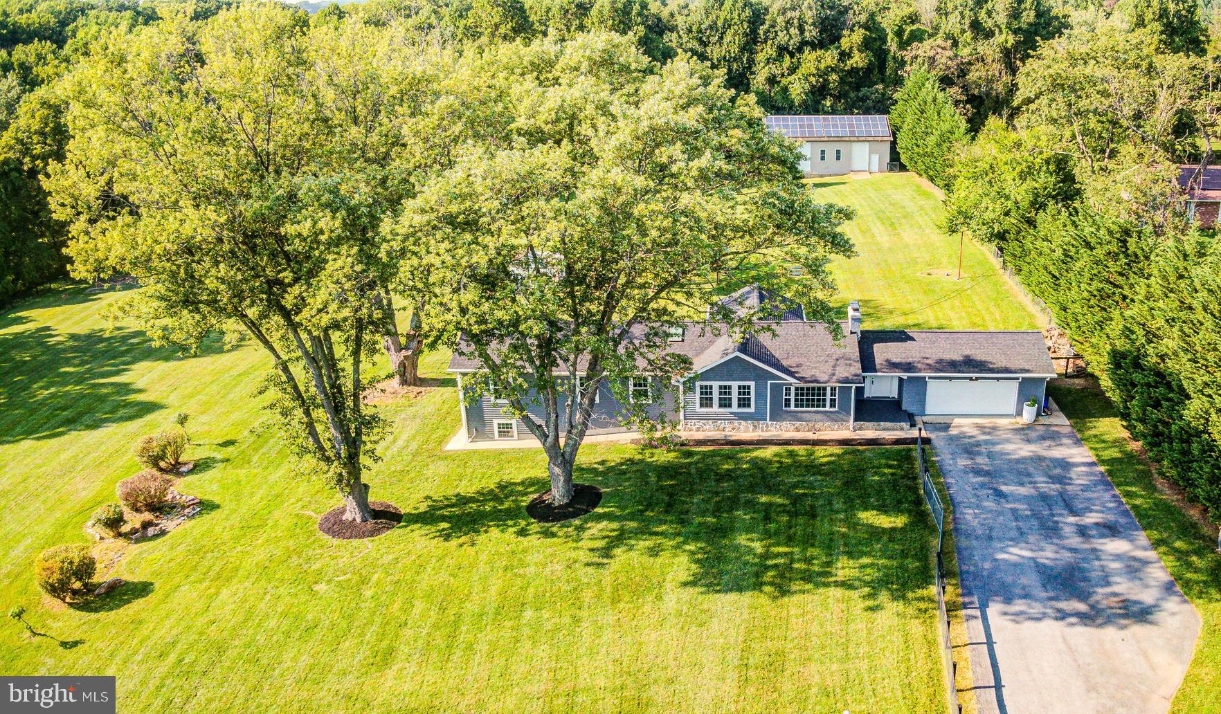 LAYTONSVILLE OUTSIDE - Residential