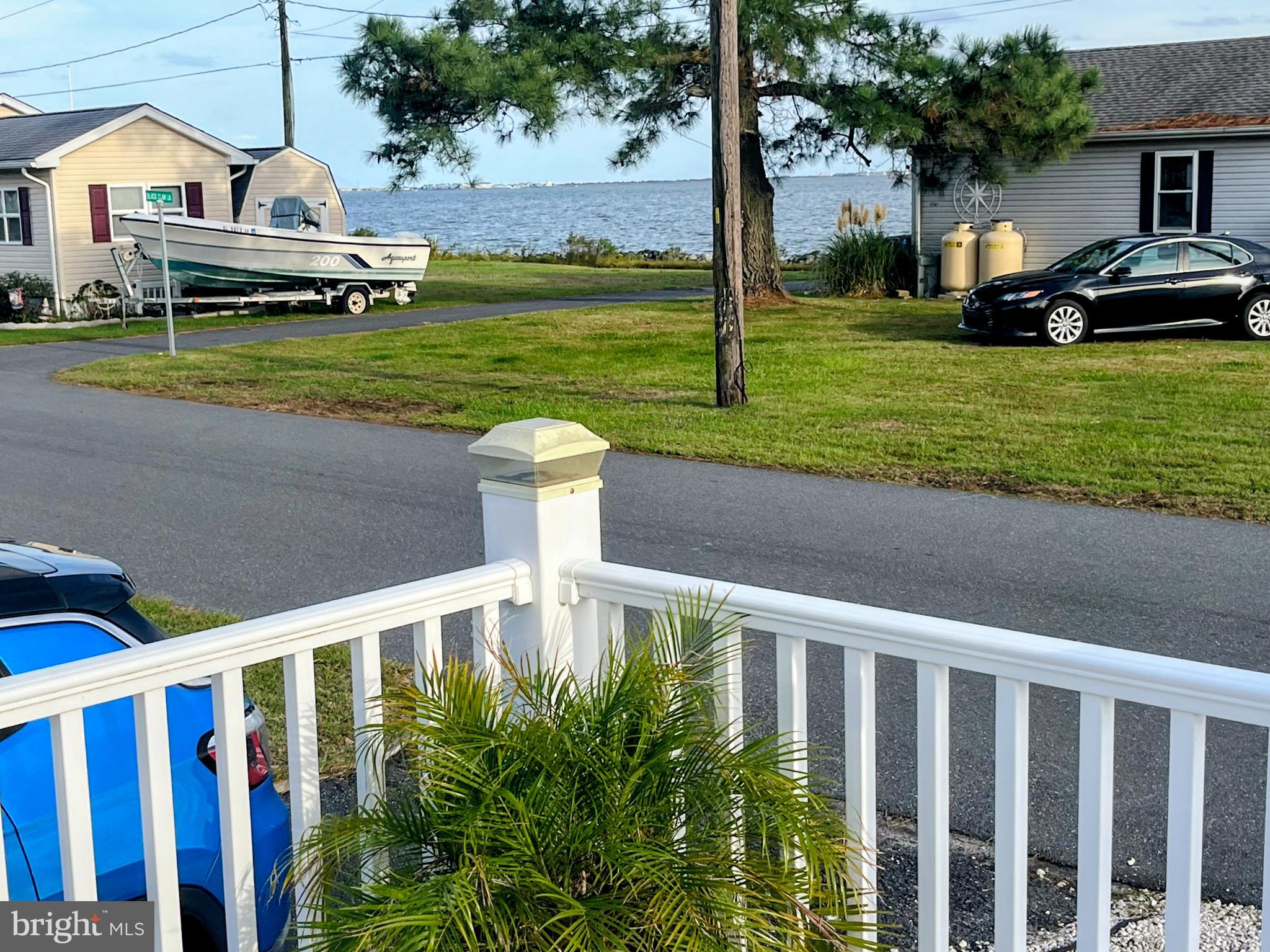 35661 E RIVER DRIVE C14