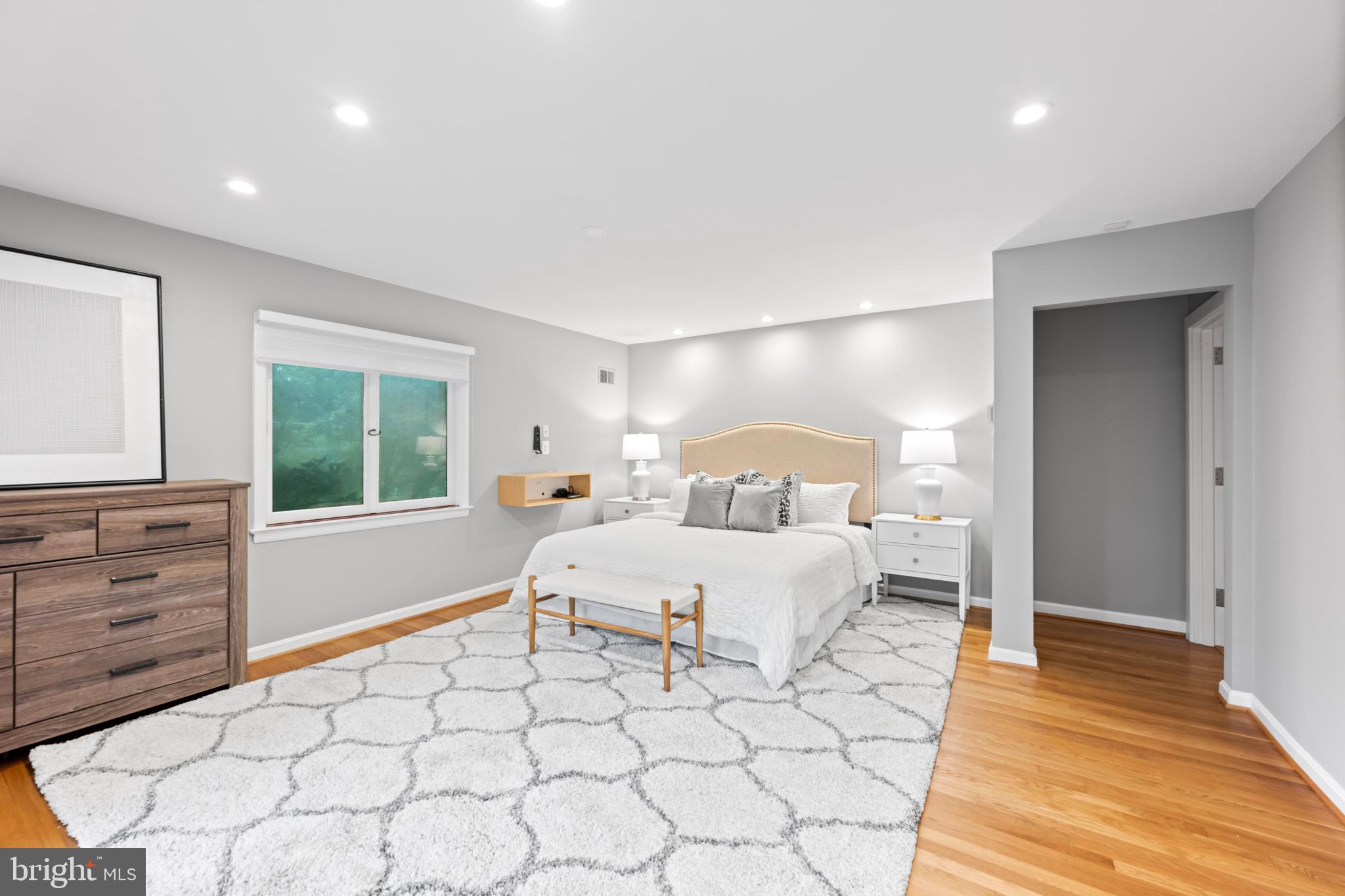 BANNOCKBURN ESTATES - Residential