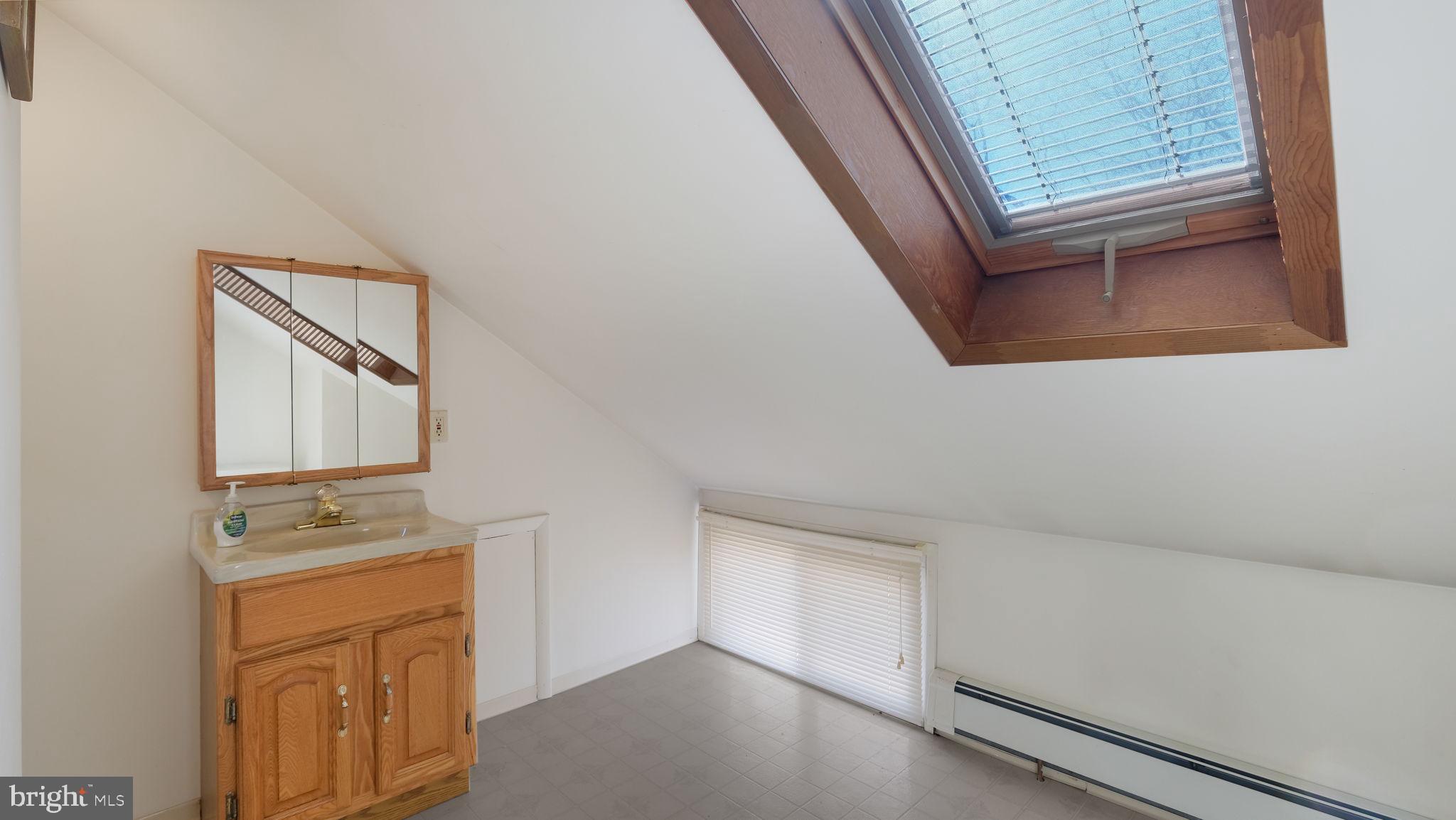 HOLLY HILL - Residential