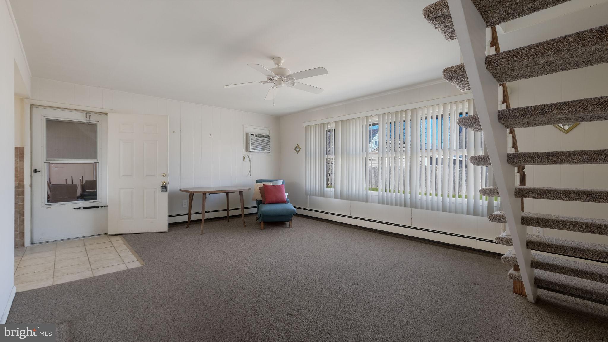 HOLLY HILL - Residential