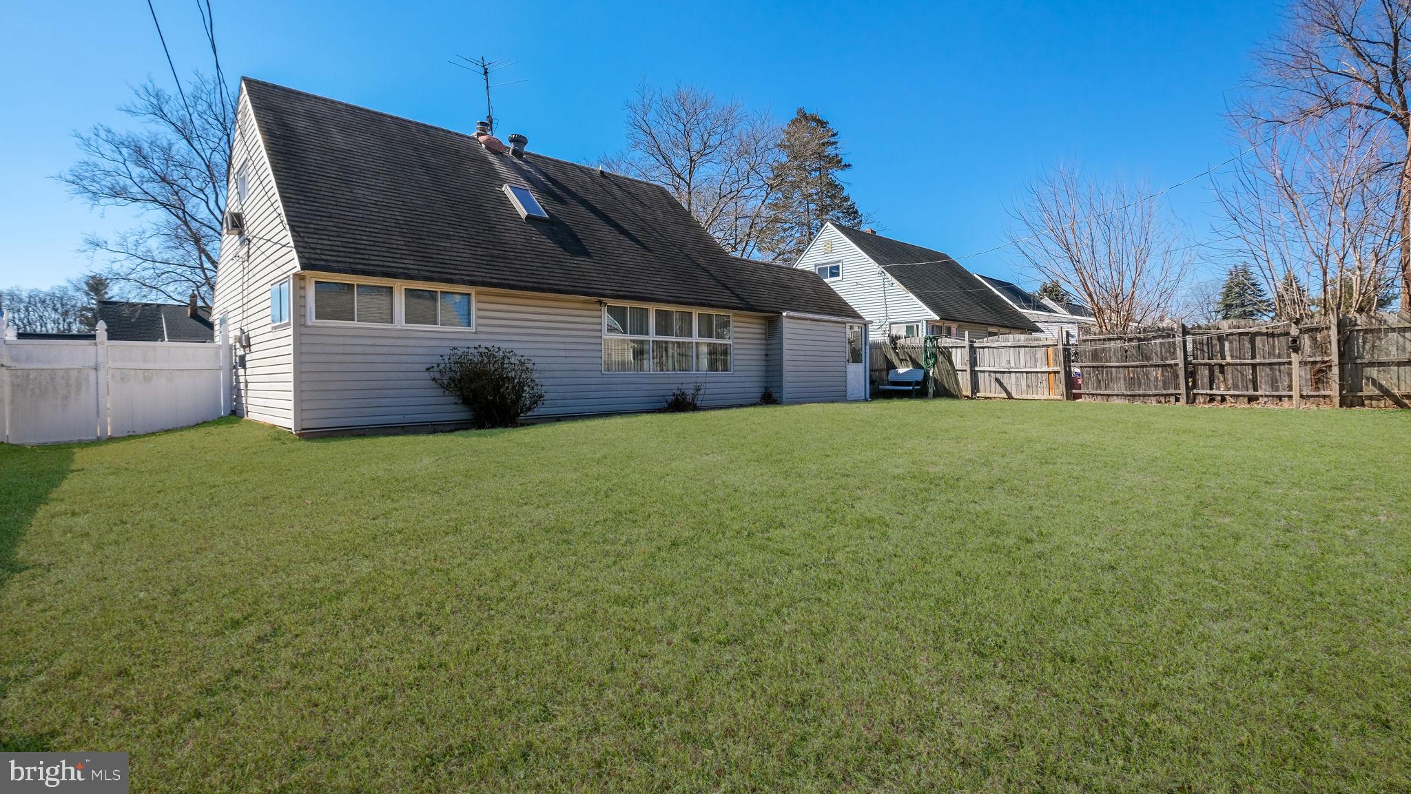 HOLLY HILL - Residential