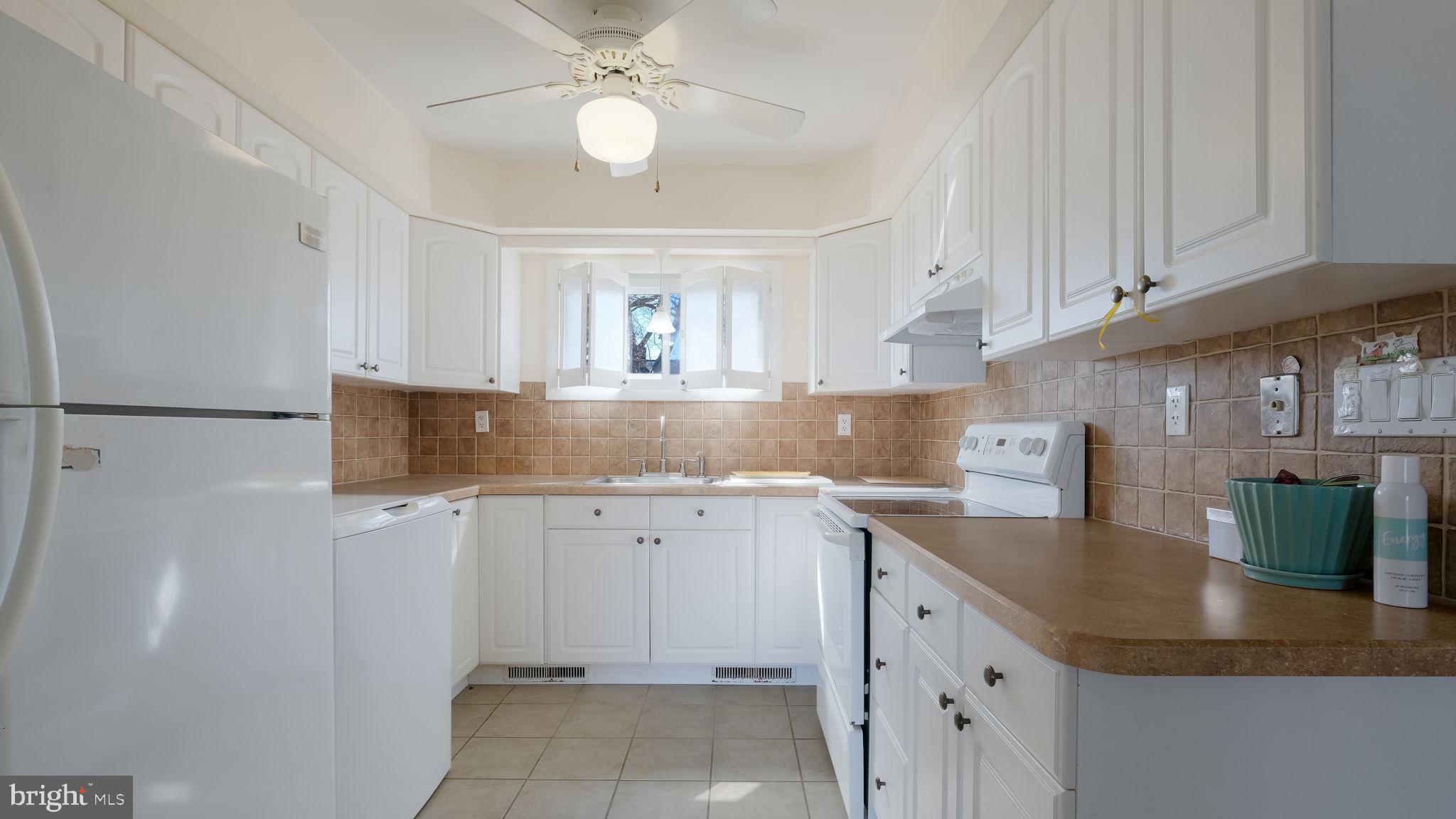 HOLLY HILL - Residential