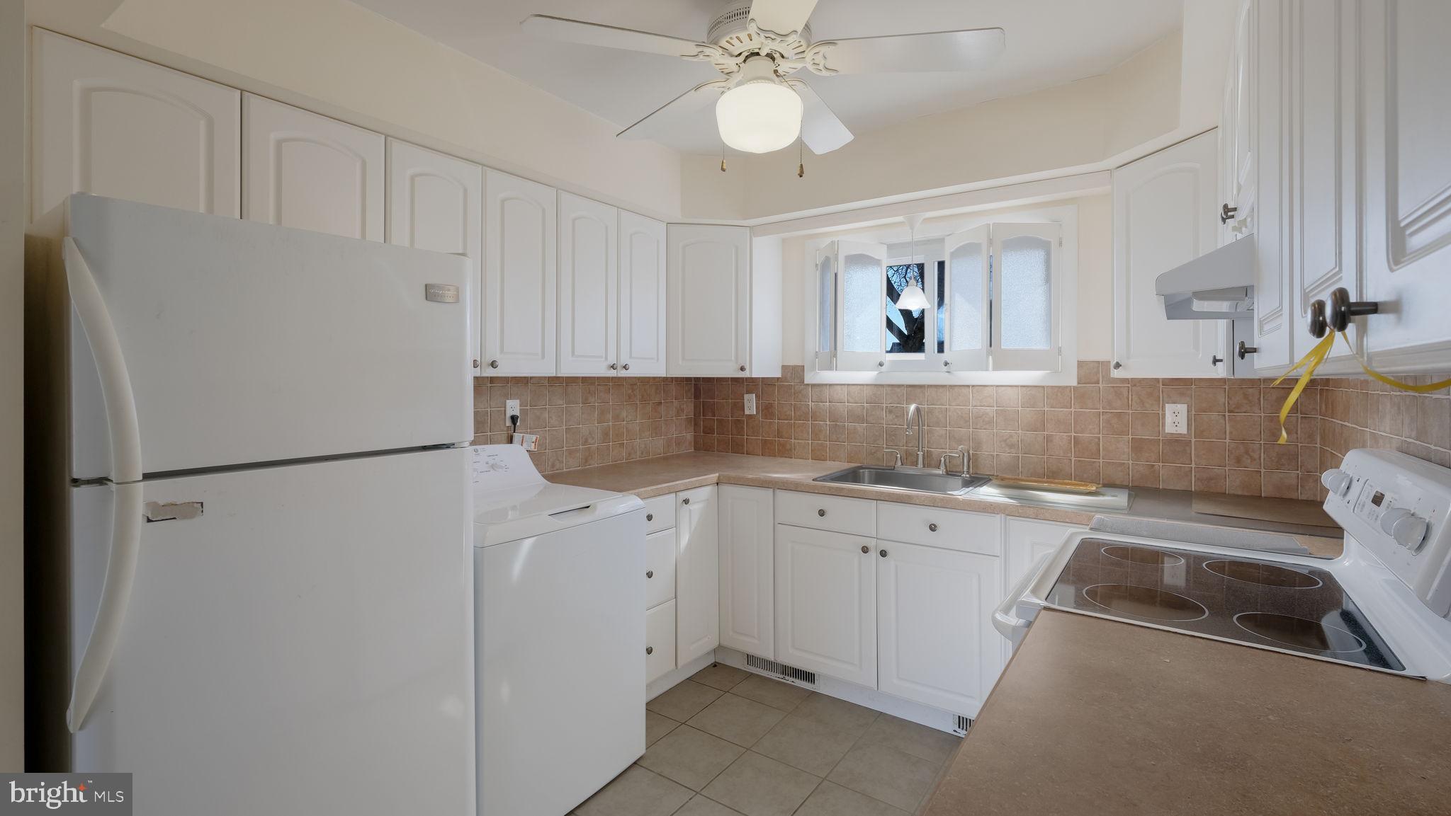 HOLLY HILL - Residential