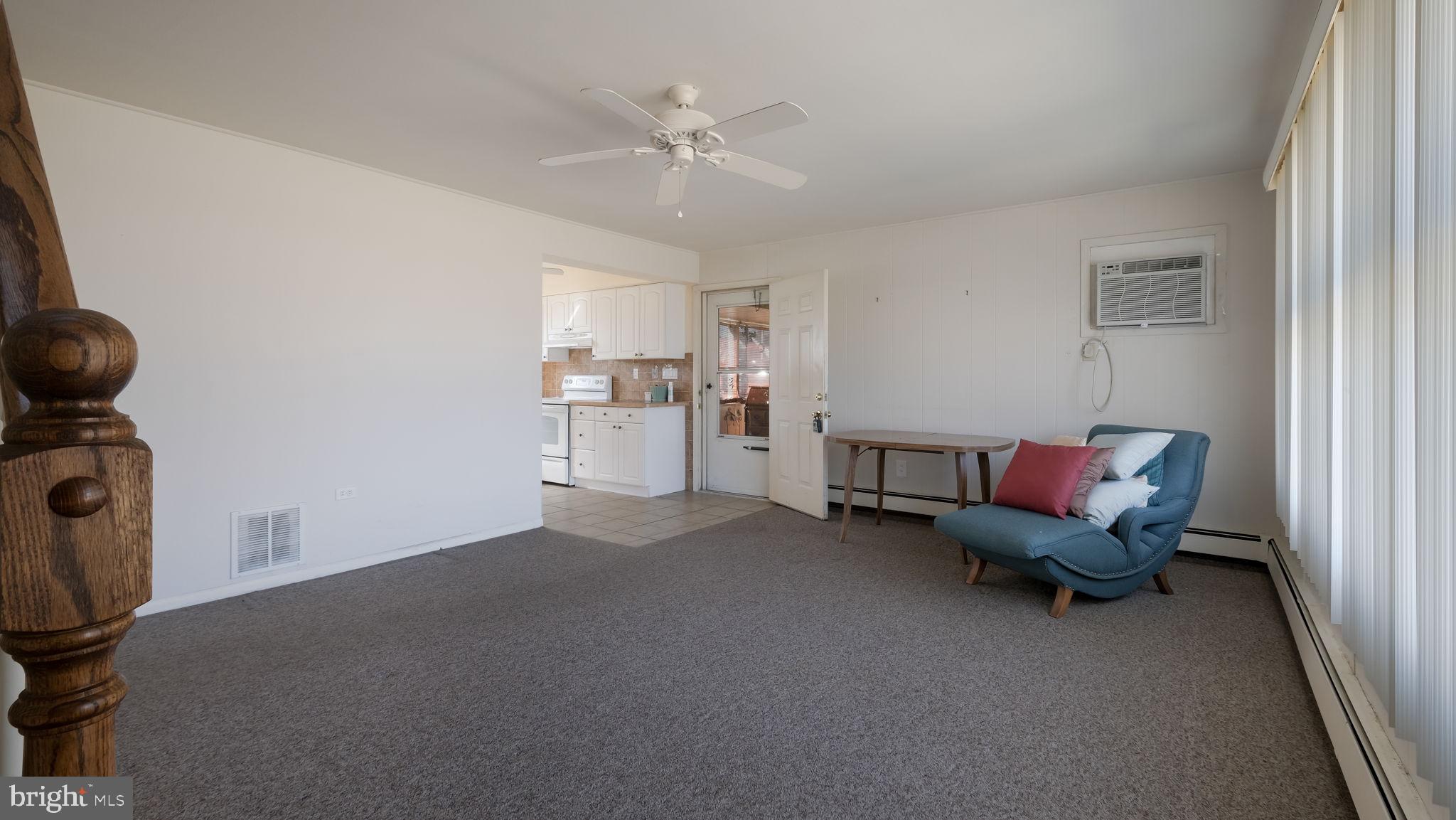 HOLLY HILL - Residential