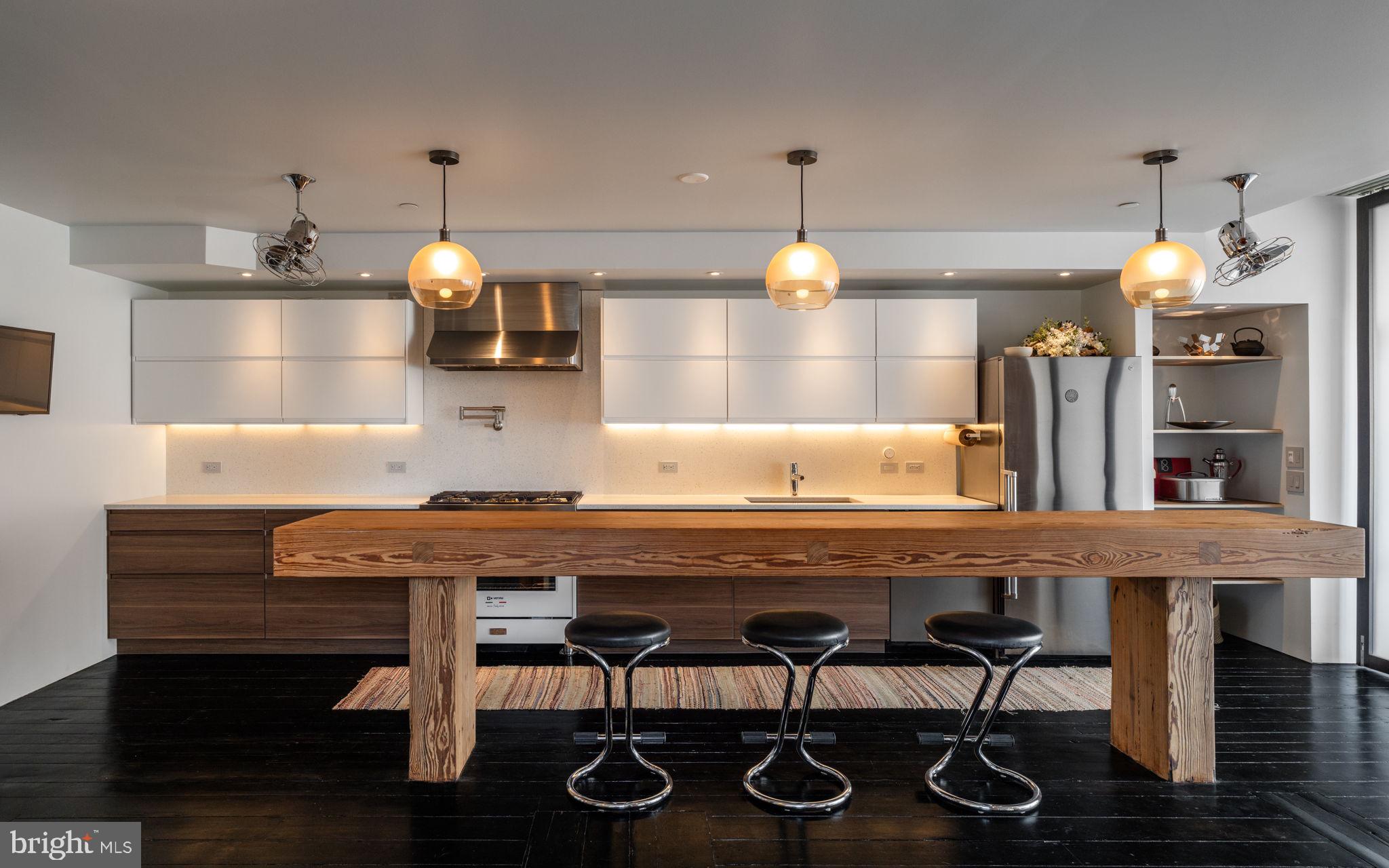 OLD CITY - Residential