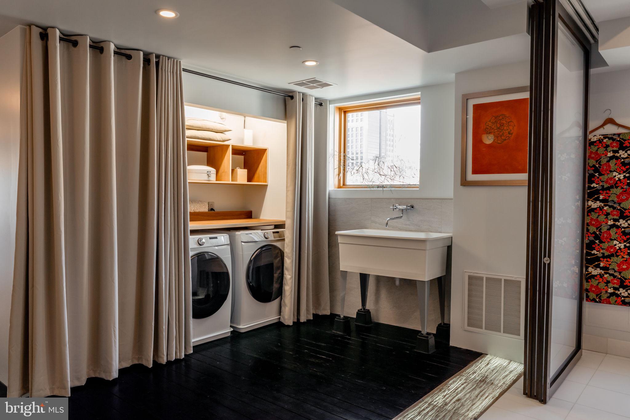 OLD CITY - Residential