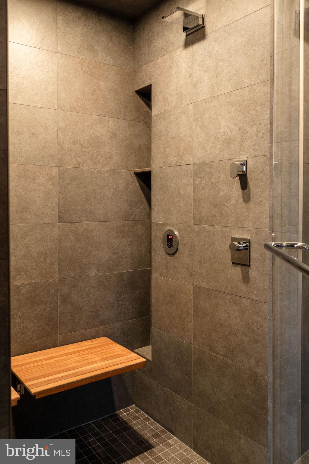 OLD CITY - Residential