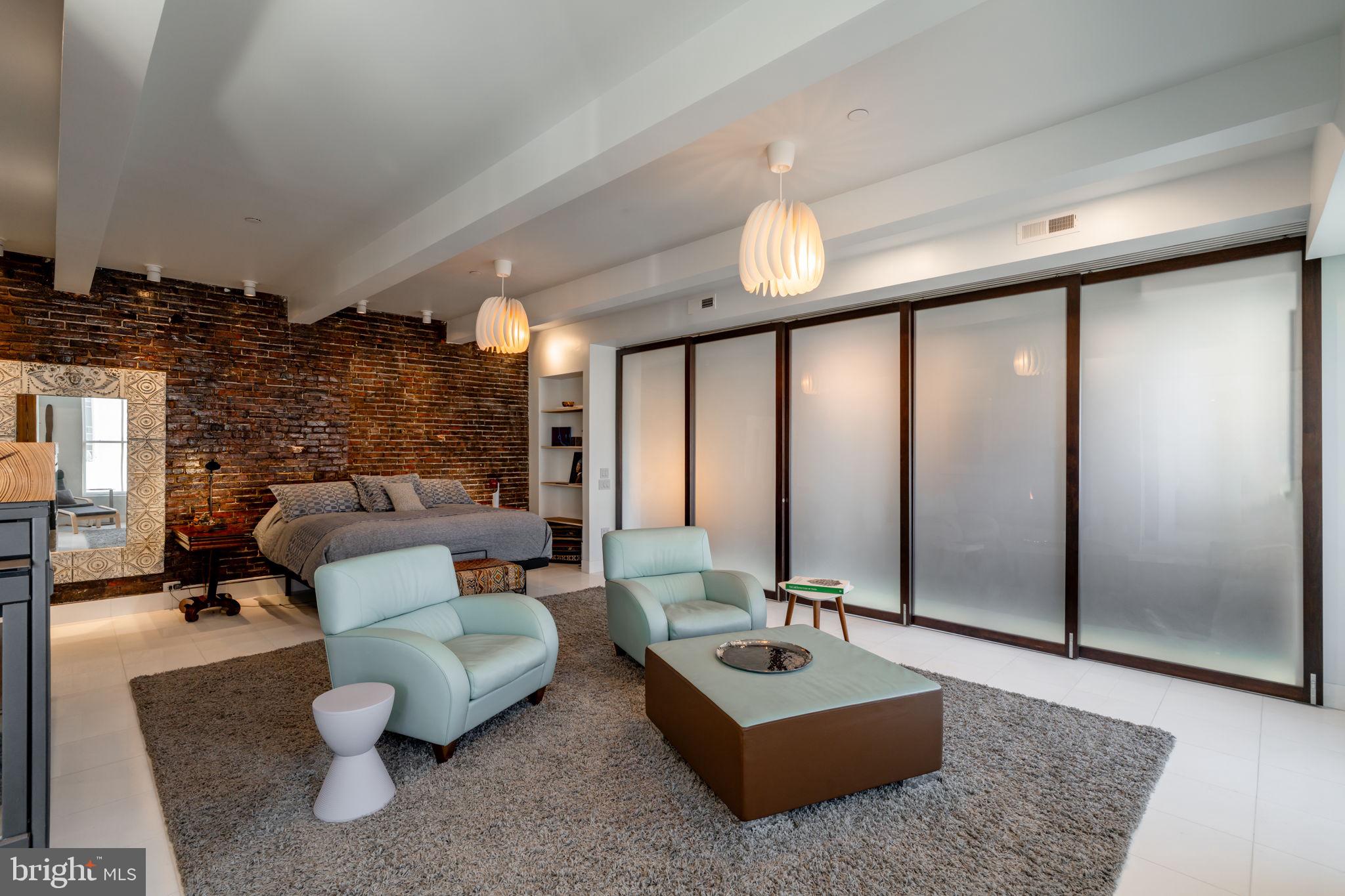 OLD CITY - Residential