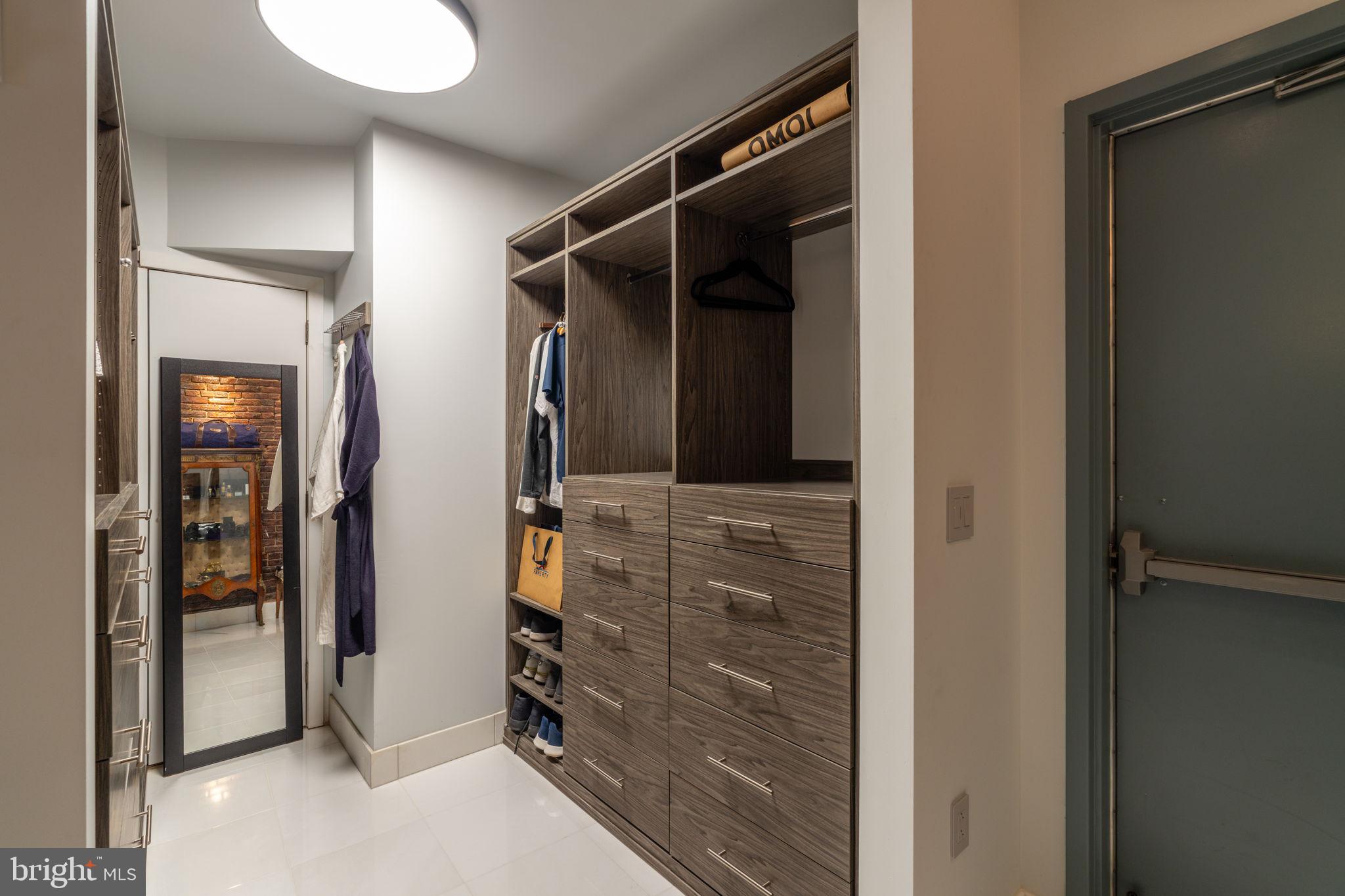 OLD CITY - Residential