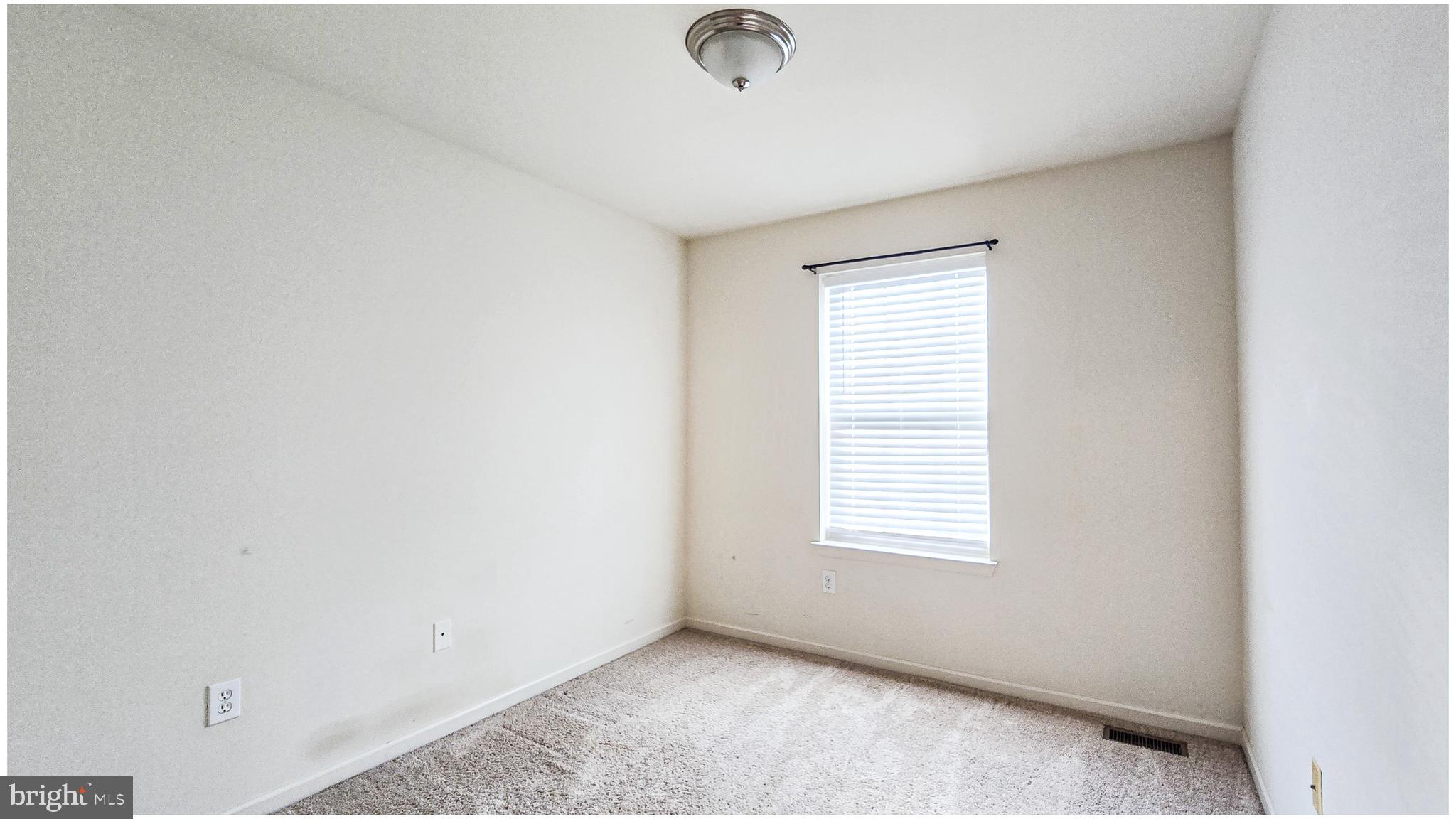 SILVER CREEK - Residential Lease