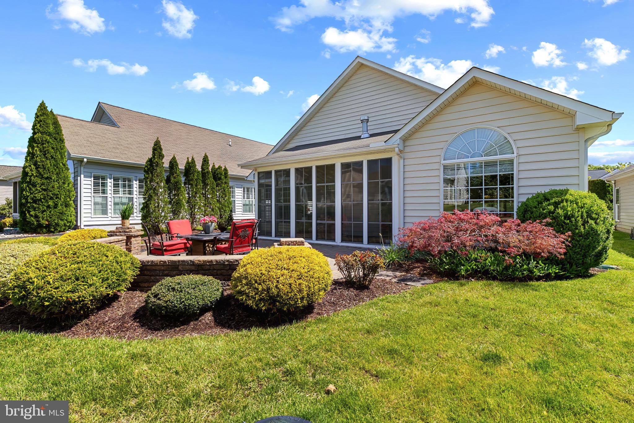 SYMPHONY VILLAGE AT CENTREVILLE - Residential
