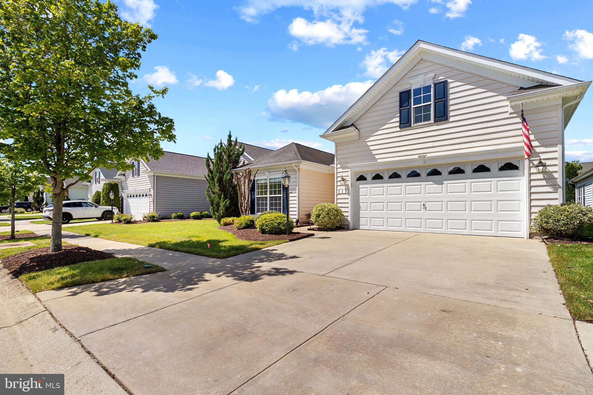SYMPHONY VILLAGE AT CENTREVILLE - Residential
