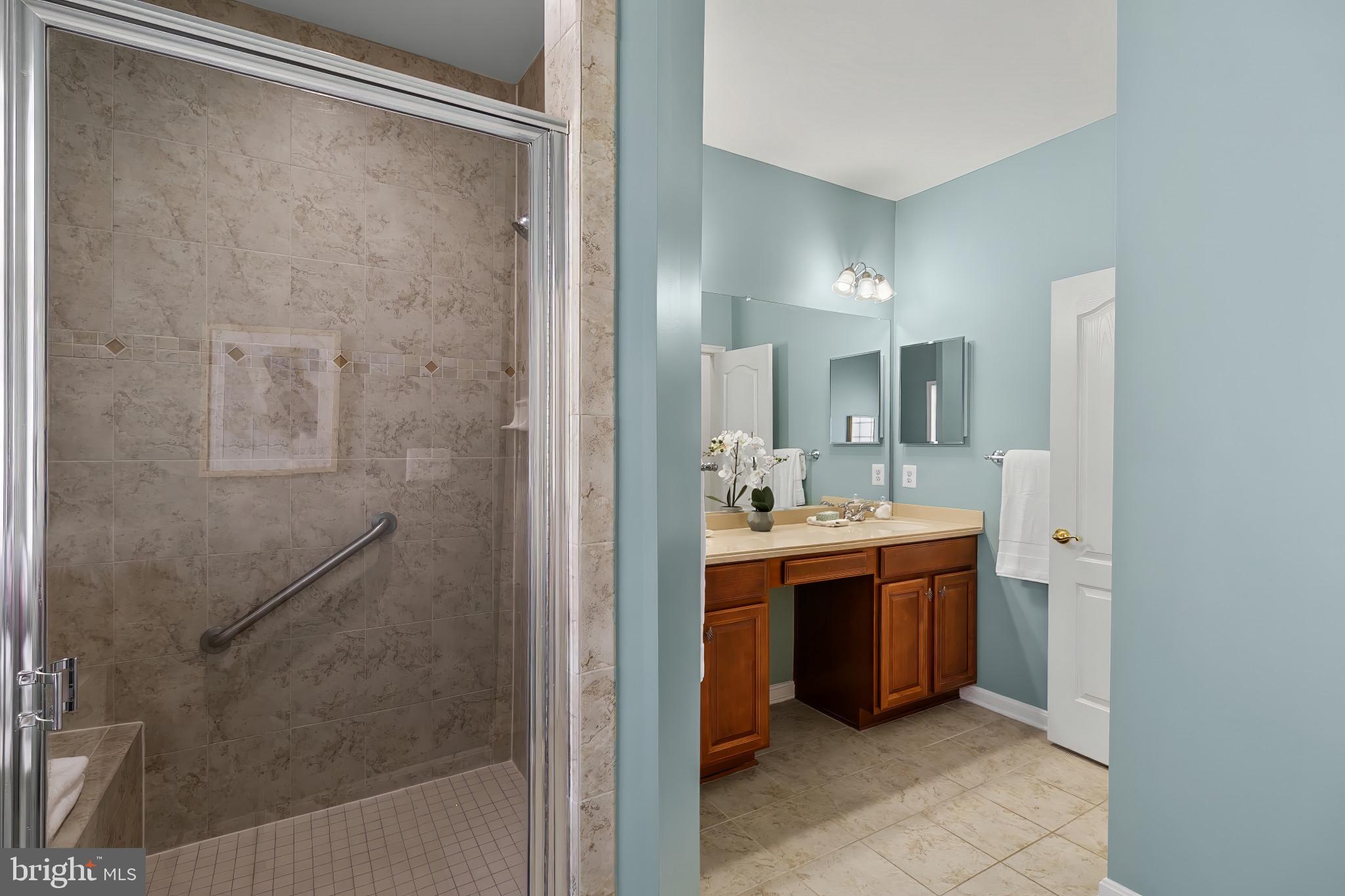 SYMPHONY VILLAGE AT CENTREVILLE - Residential