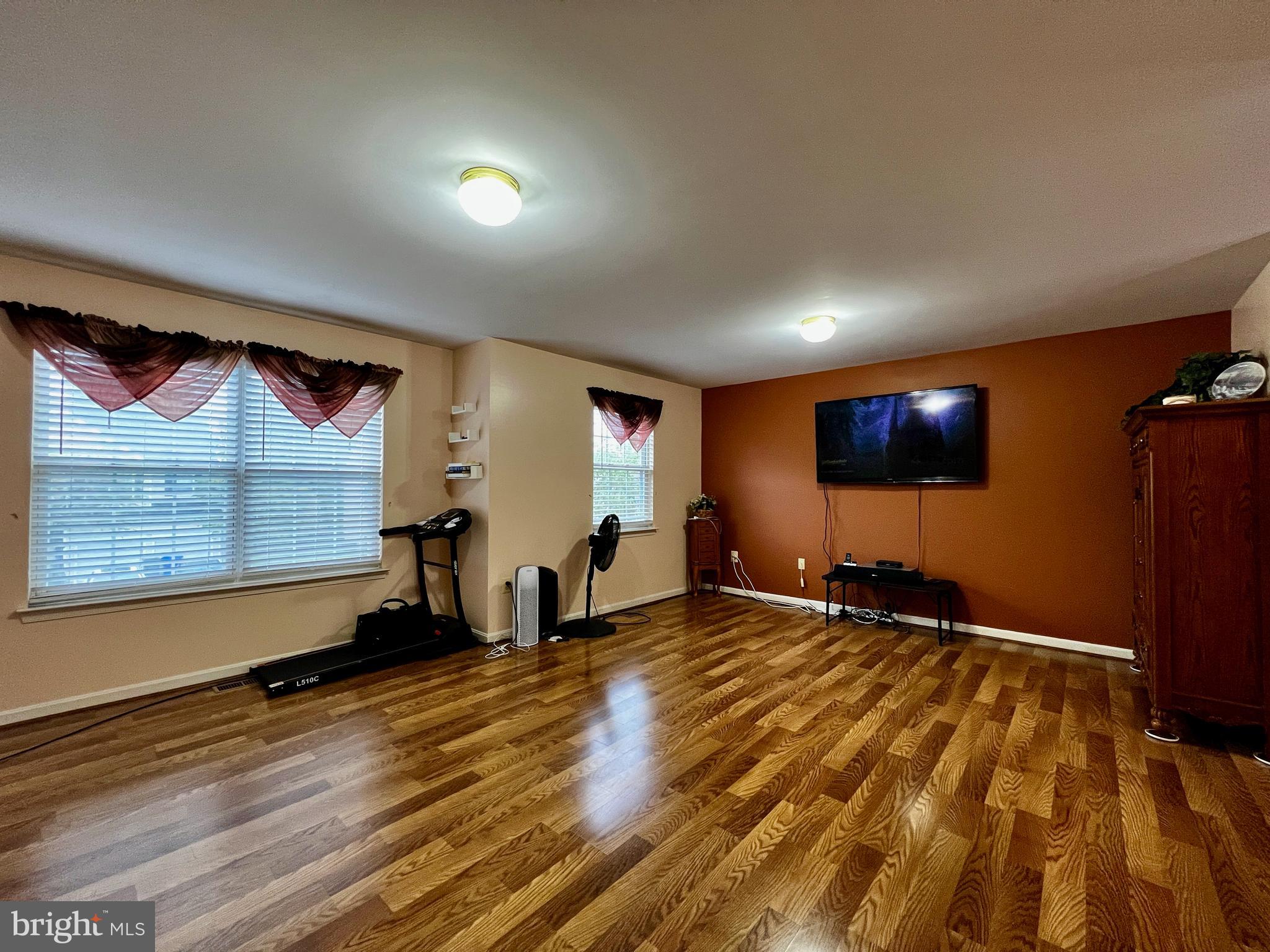 WEXFORD VILLAGE SUB - Residential