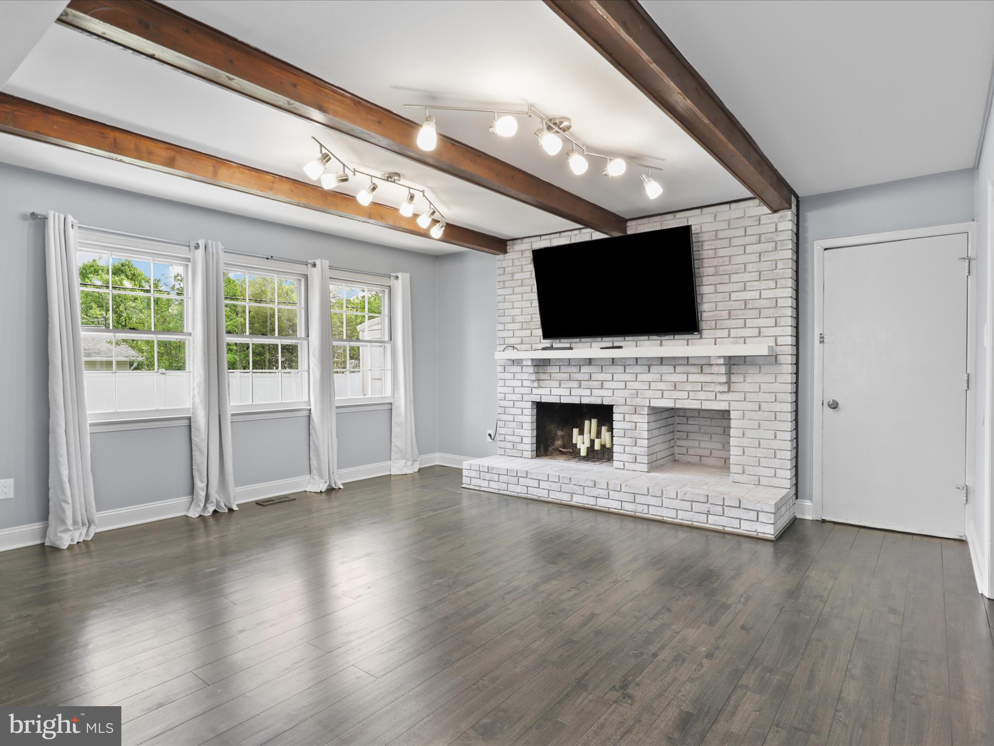 GREENBRIAR - Residential