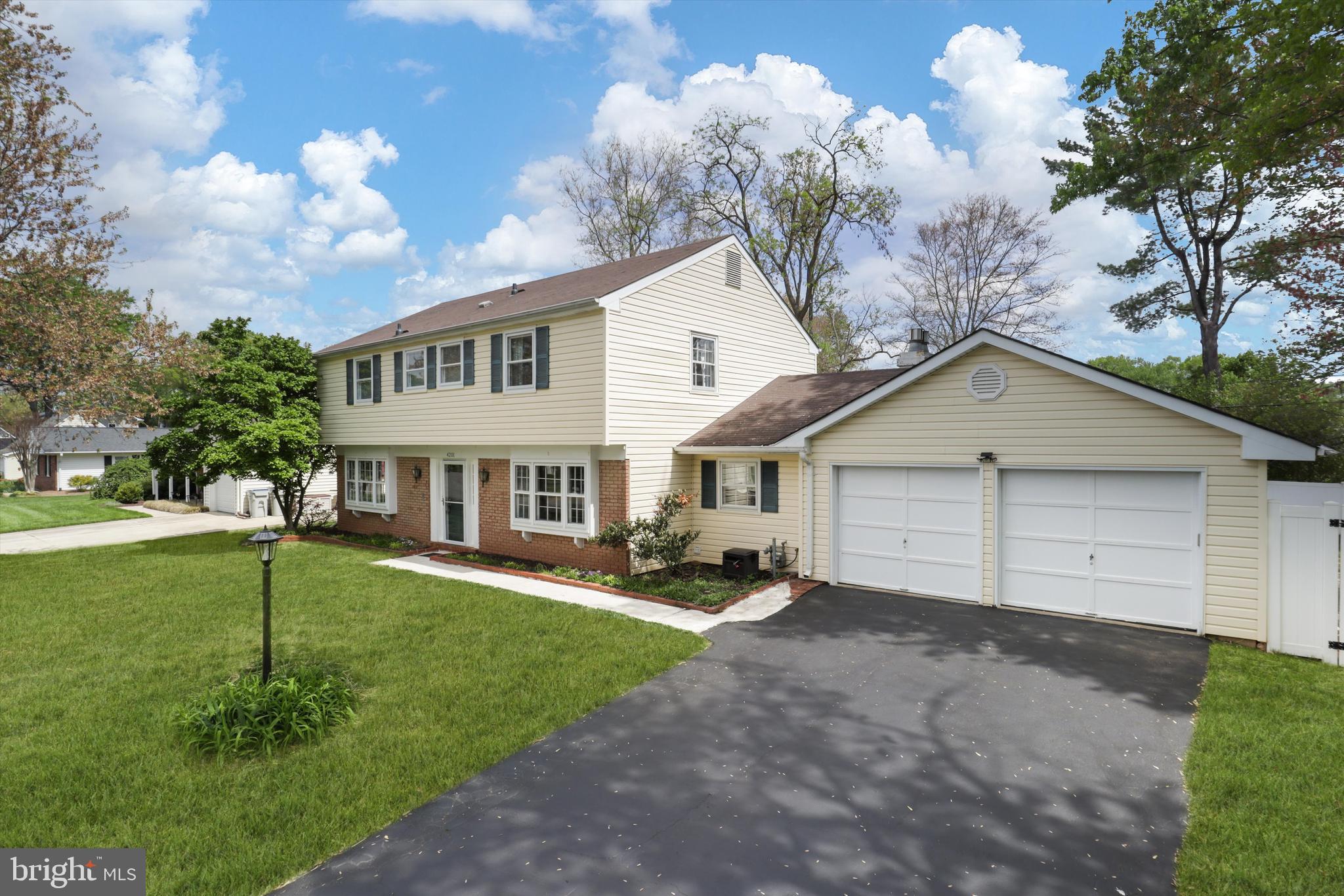 GREENBRIAR - Residential