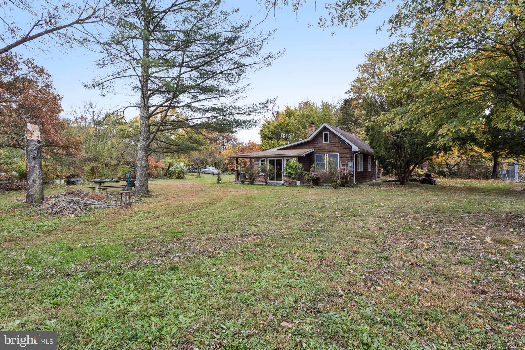 75 PIERCETOWN ROAD 77