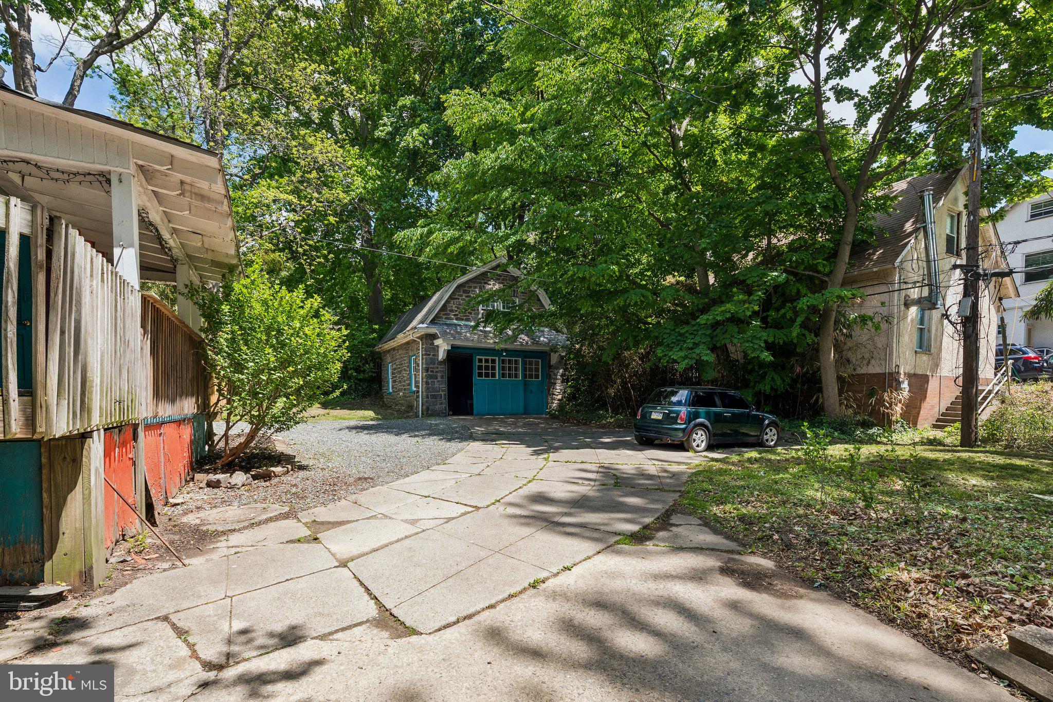 OVERBROOK FARMS - Residential