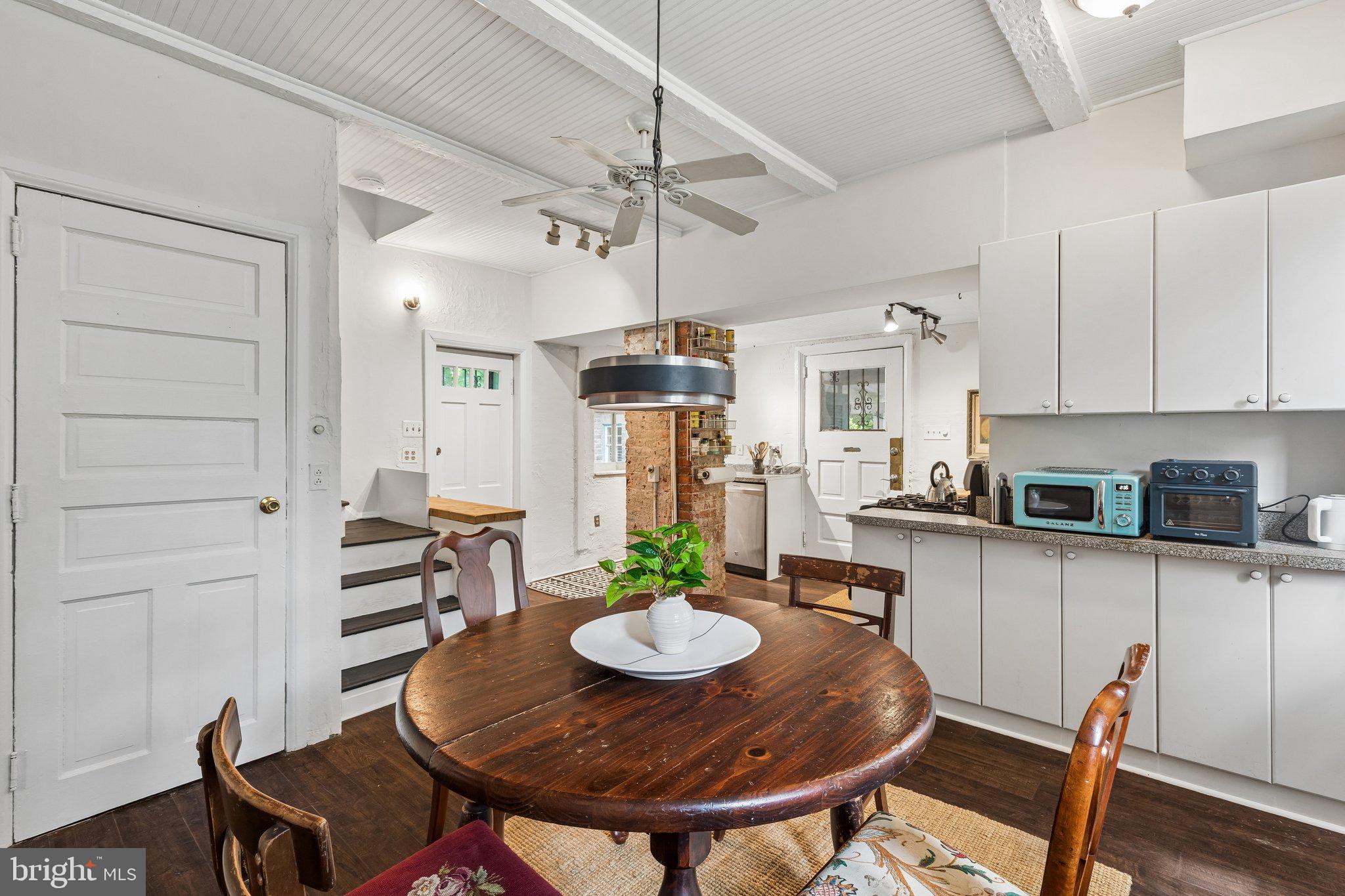 OVERBROOK FARMS - Residential