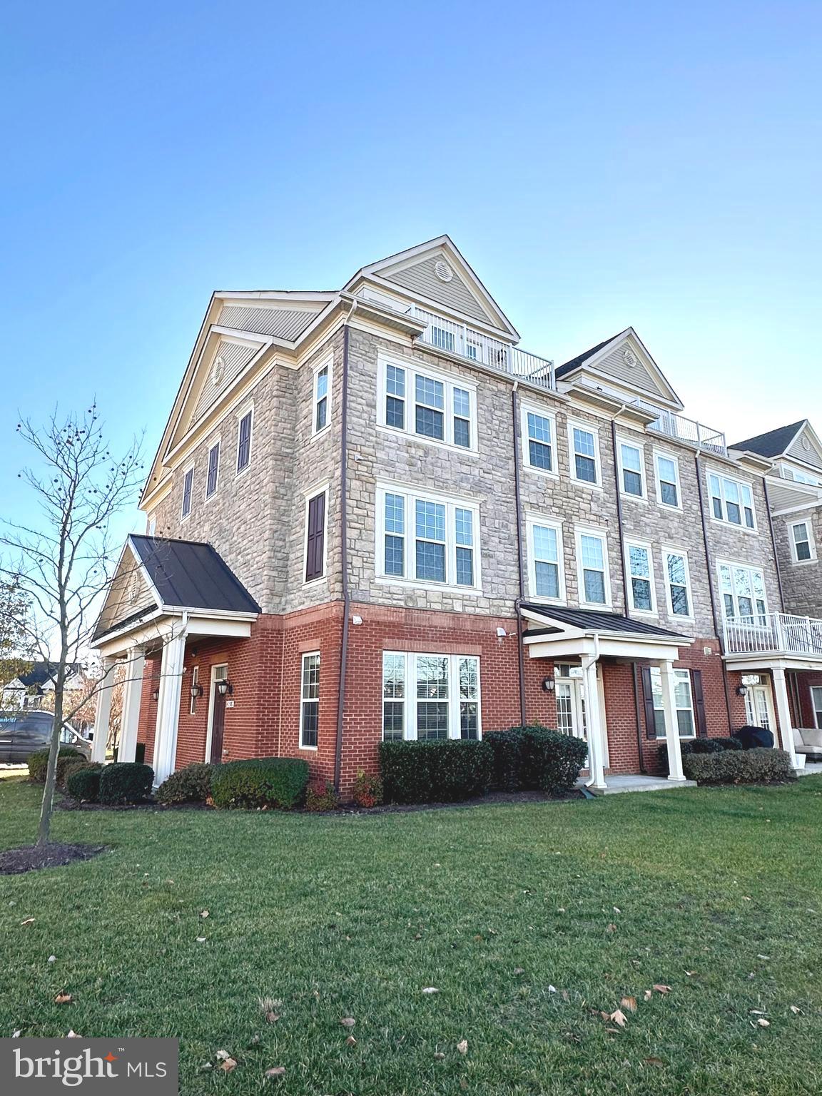 PRESERVE AT GOOSE CREEK - Residential Lease