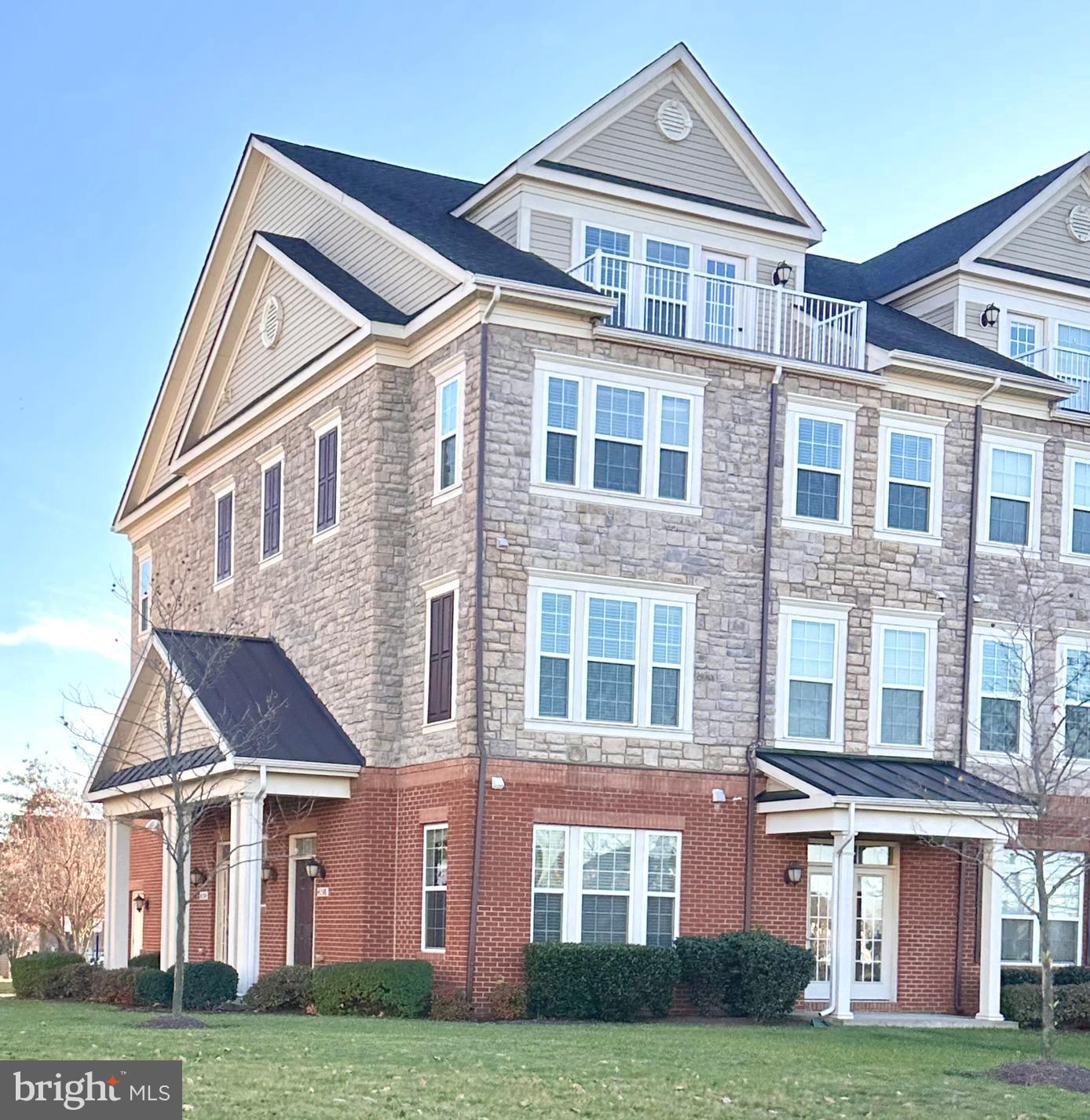 PRESERVE AT GOOSE CREEK - Residential Lease