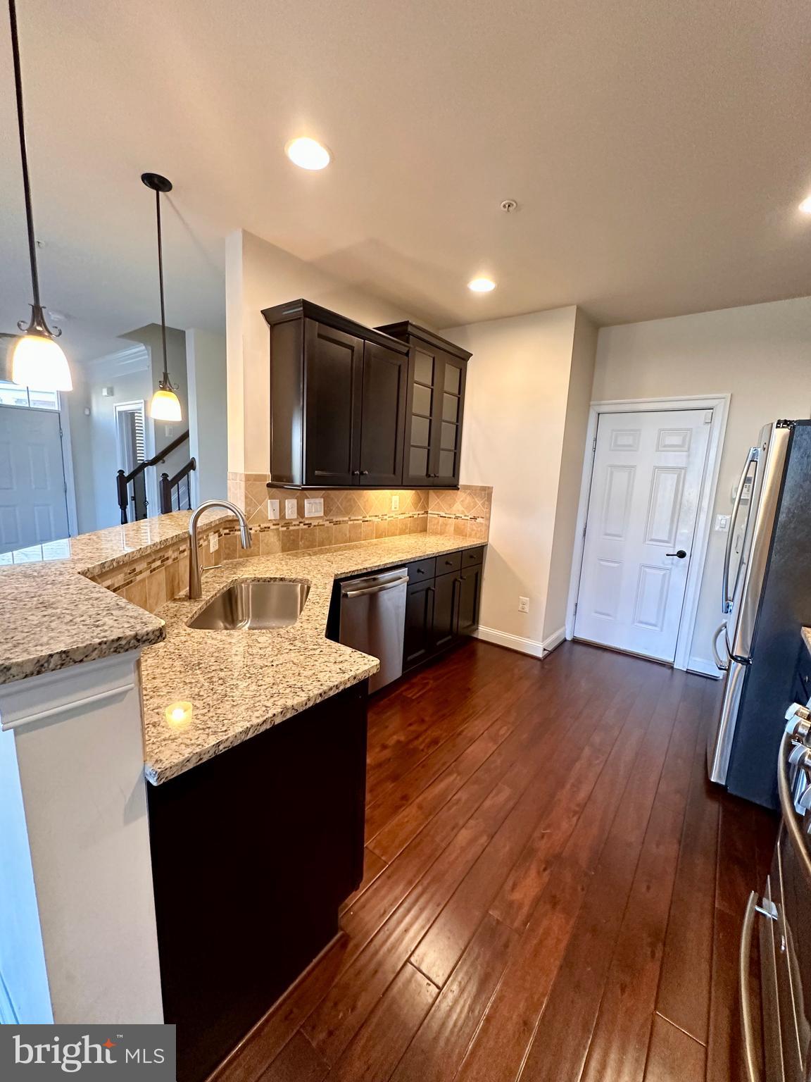 PRESERVE AT GOOSE CREEK - Residential Lease