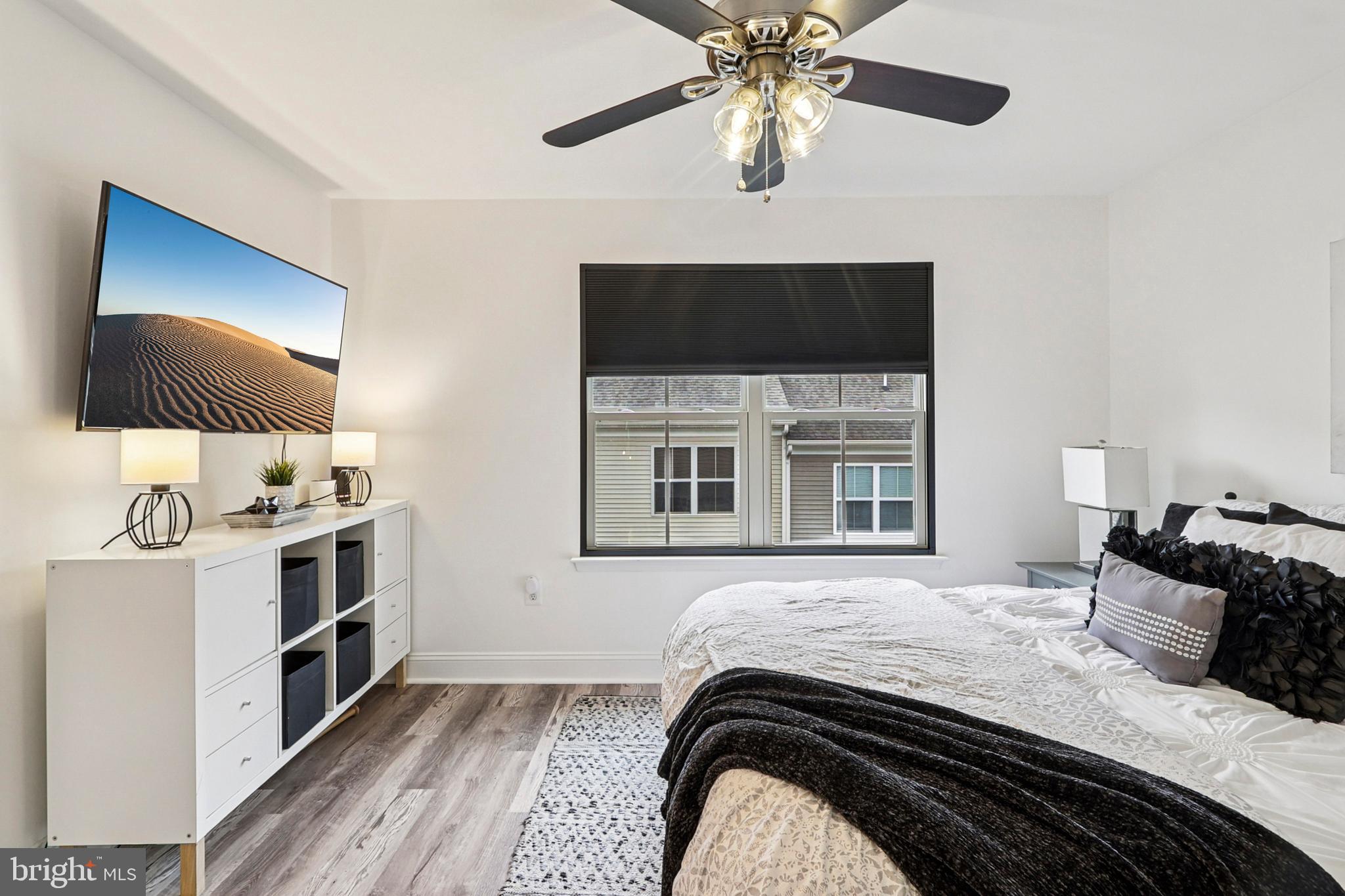 TRIANGLE HIGHLANDS CONDO - Residential