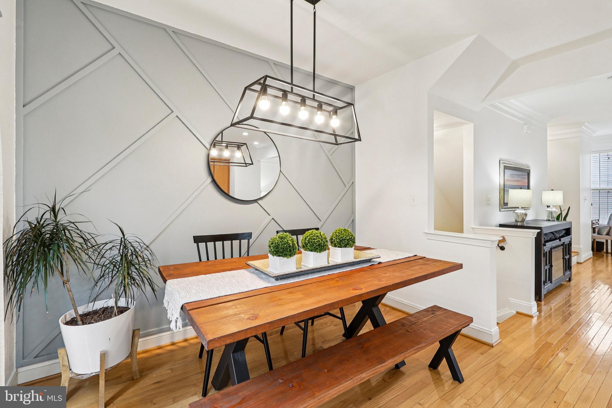 TRIANGLE HIGHLANDS CONDO - Residential