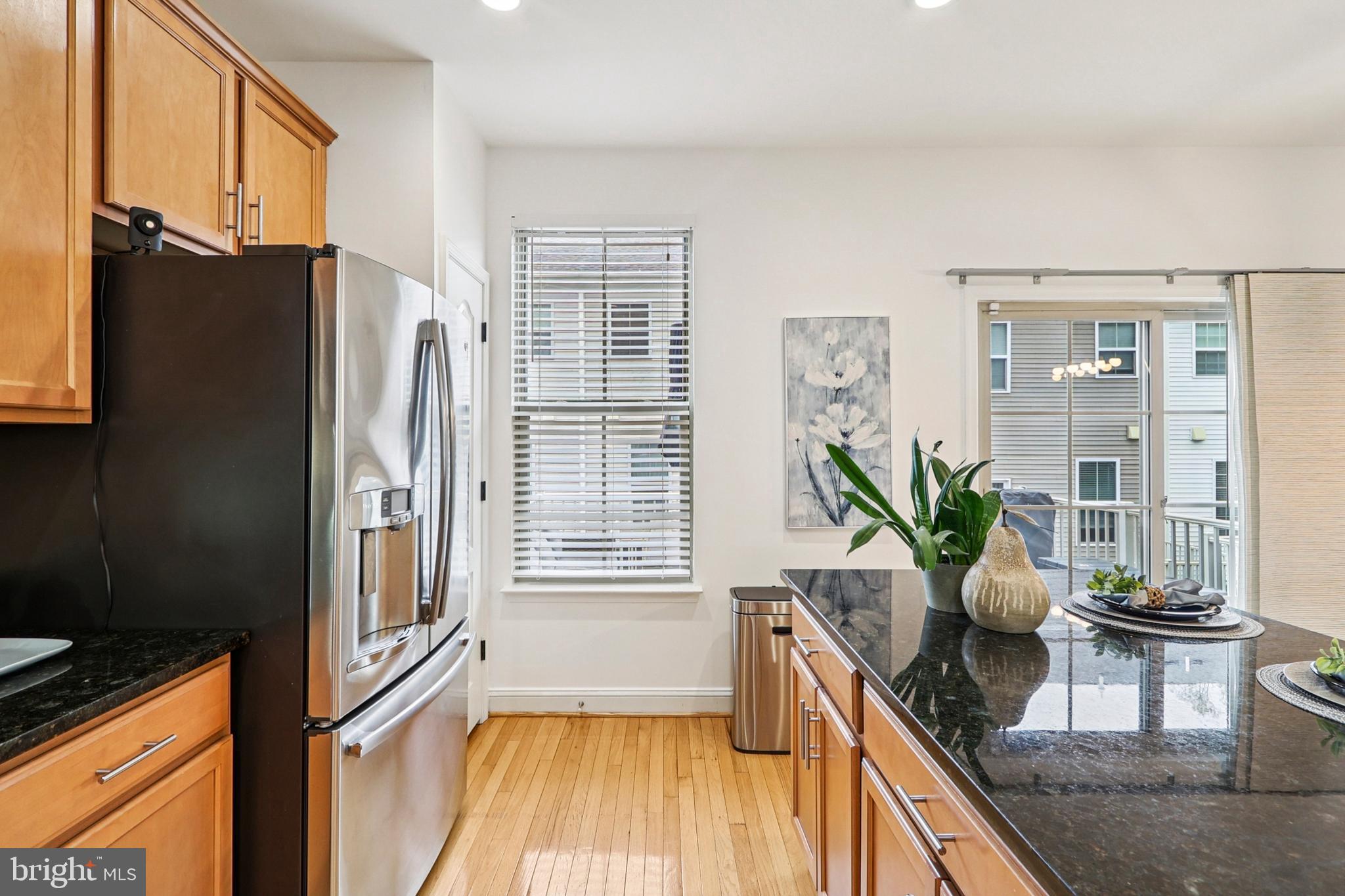 TRIANGLE HIGHLANDS CONDO - Residential