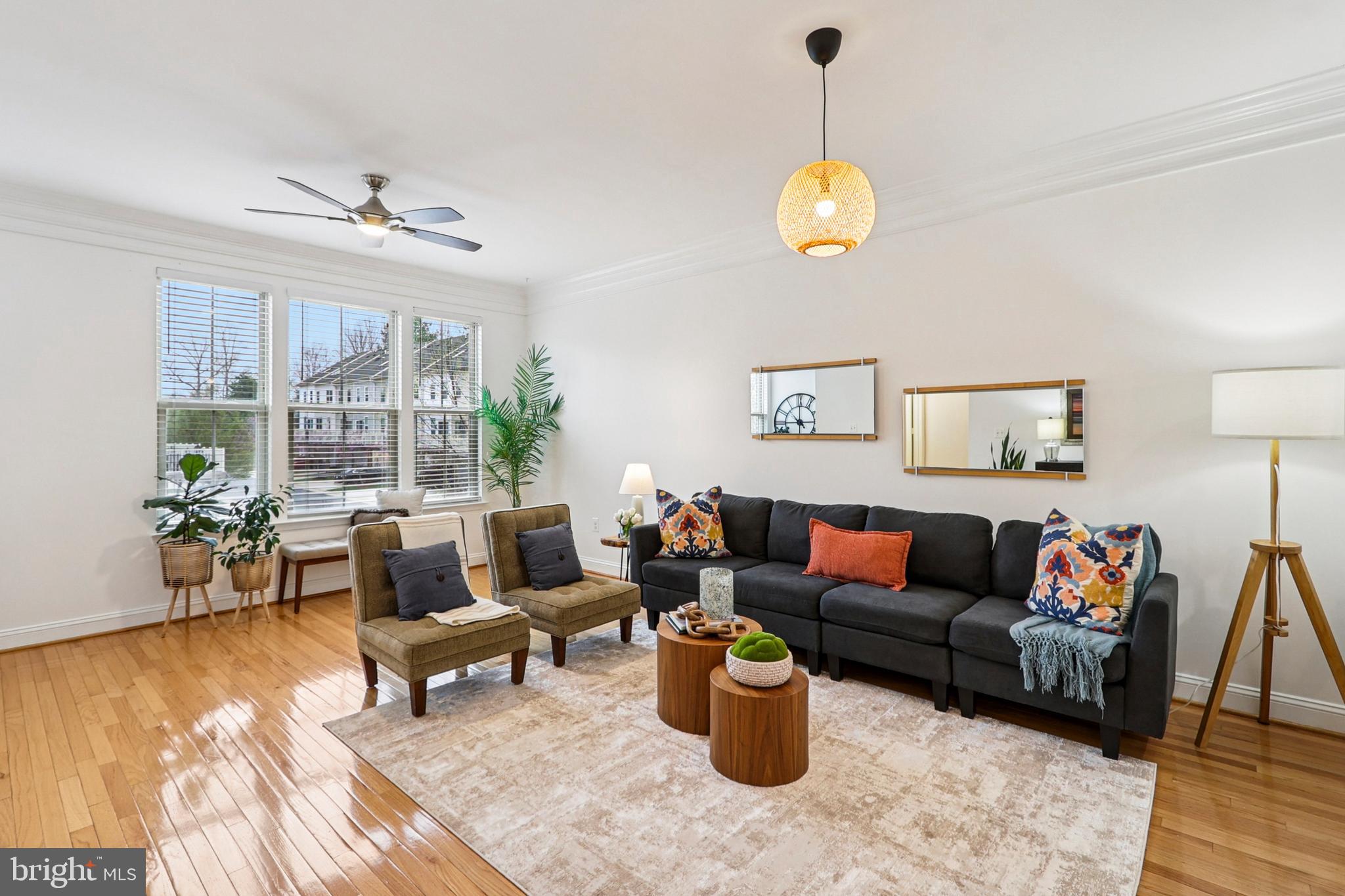 TRIANGLE HIGHLANDS CONDO - Residential