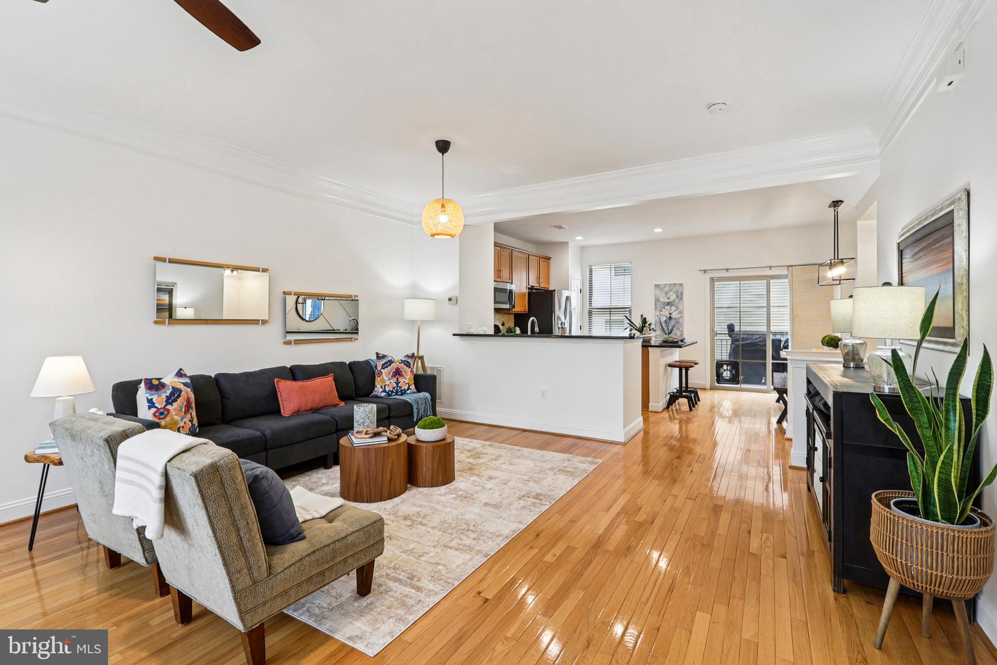 TRIANGLE HIGHLANDS CONDO - Residential